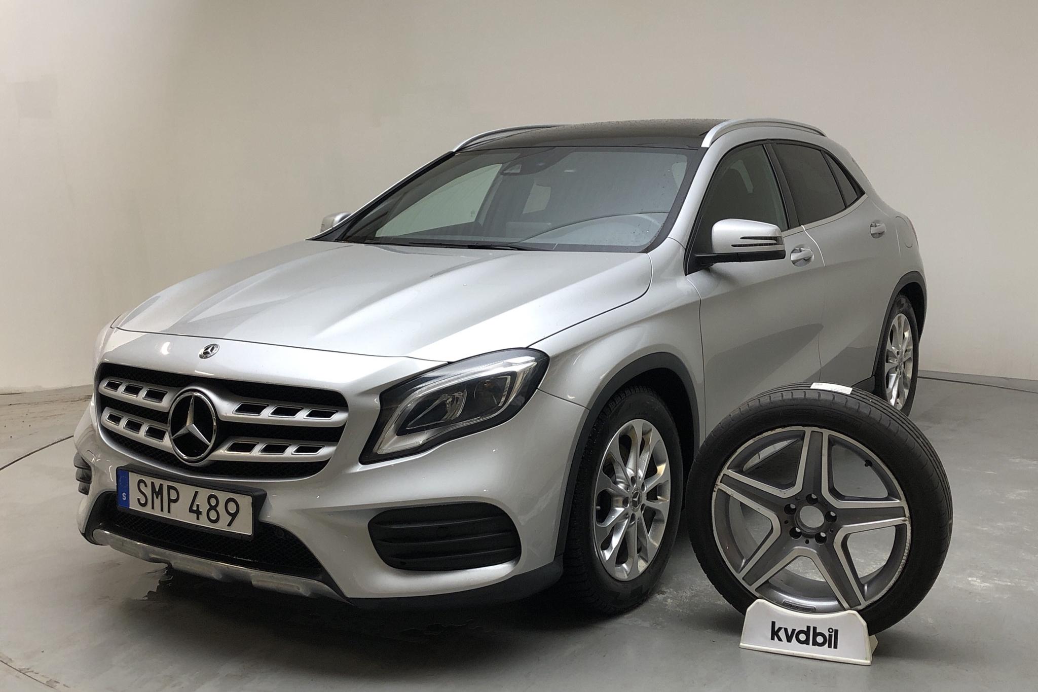 Mercedes GLA 220 d 4MATIC X156 (170hk) - 7 292 mil - Automat - silver - 2018
