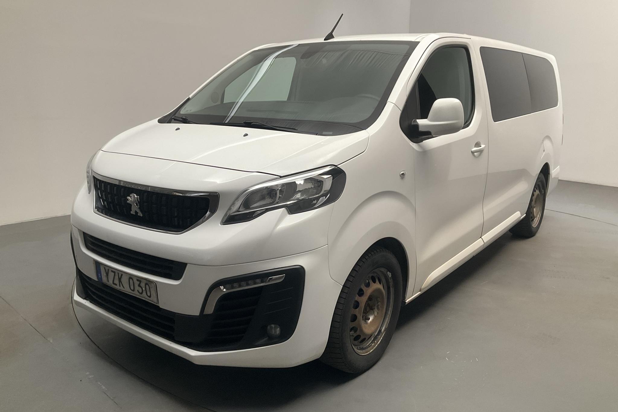 Peugeot Traveller BlueHDi (180hk) - 28 145 mil - Automat - 2018