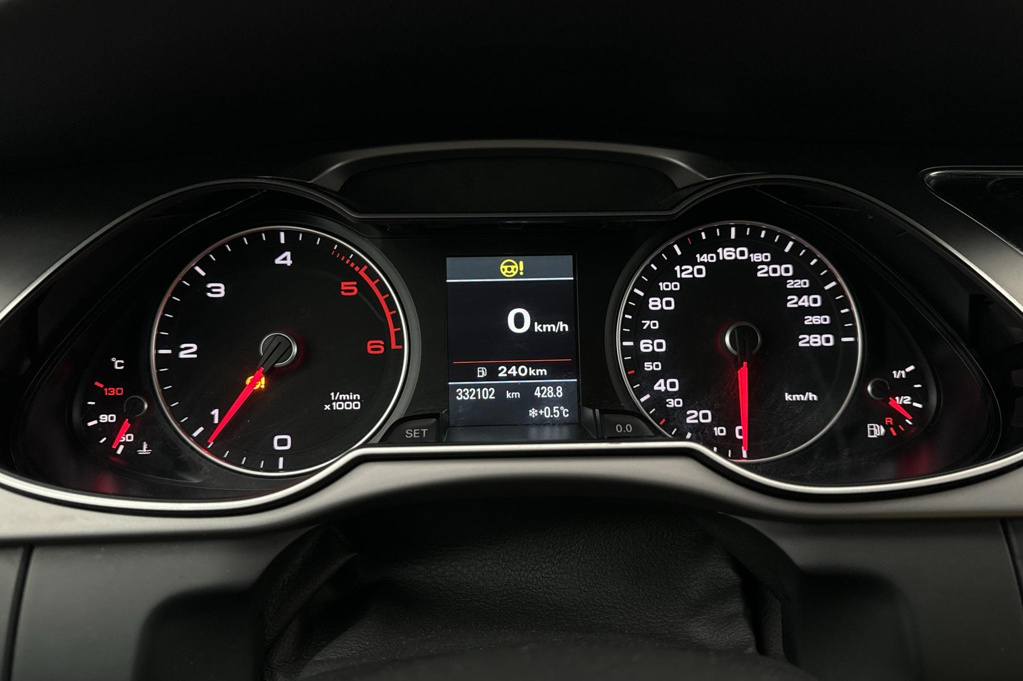 Audi A4 2.0 TDI clean diesel Avant (150hk) - 332 110 km - Manuaalinen - valkoinen - 2014