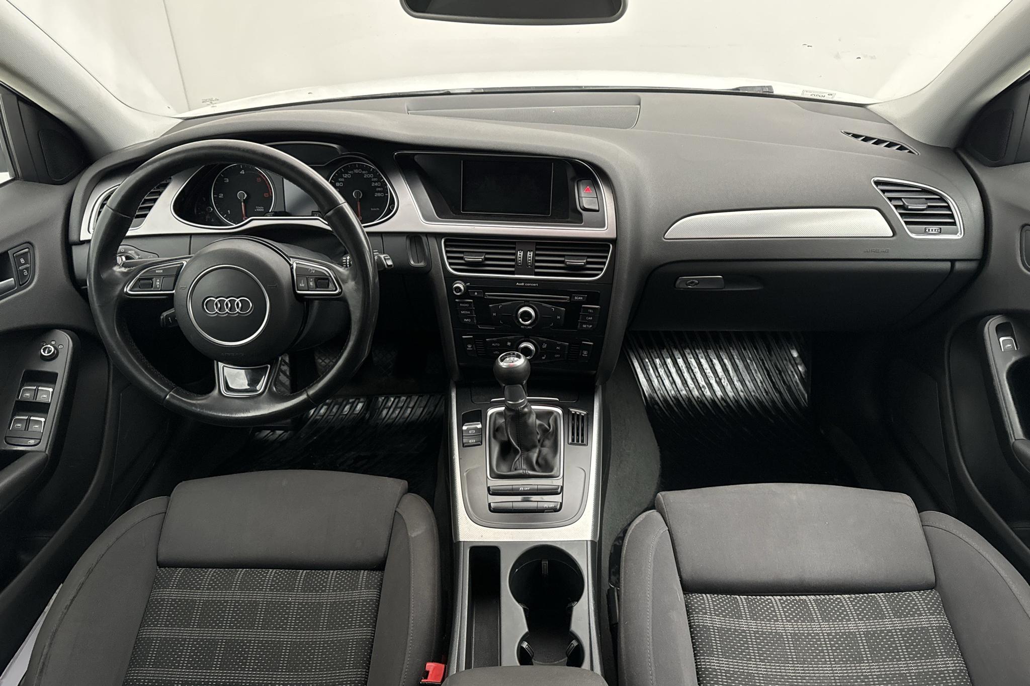 Audi A4 2.0 TDI clean diesel Avant (150hk) - 332 110 km - Käsitsi - valge - 2014