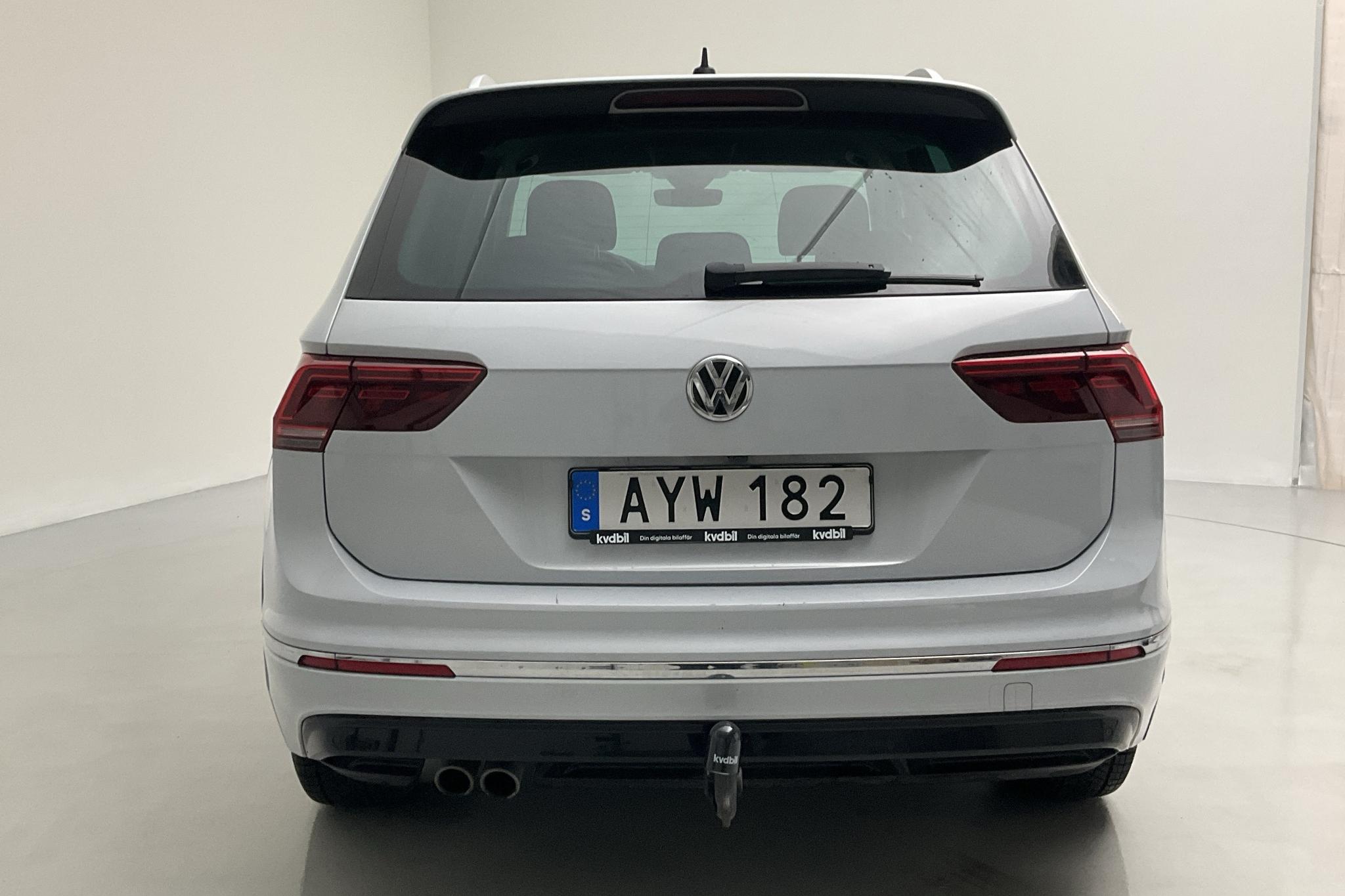 VW Tiguan 2.0 TDI 4MOTION (190hk) - 55 270 km - Automatic - white - 2019