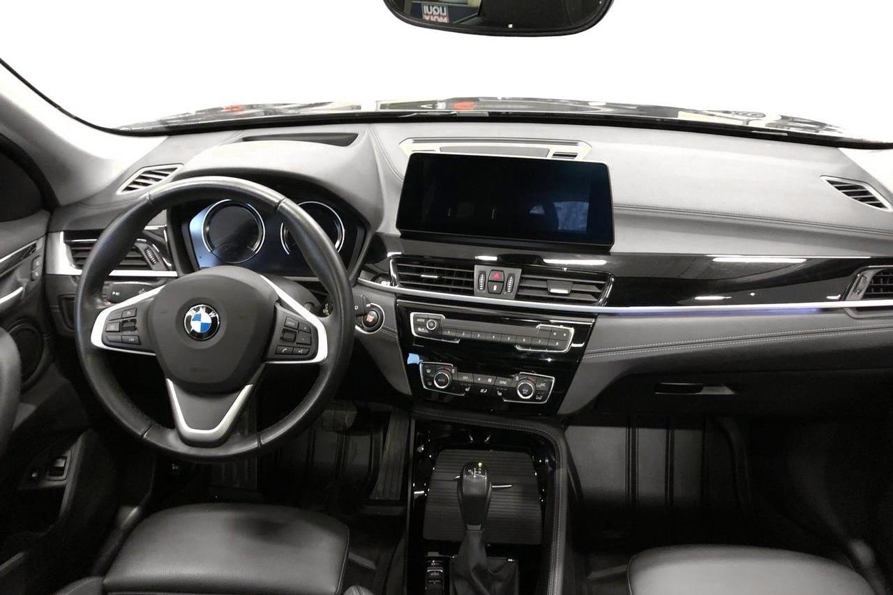 BMW X1 xDrive25e 9,7 kWh LCI, F48 (220hk) - 57 190 km - Automaatne - must - 2021