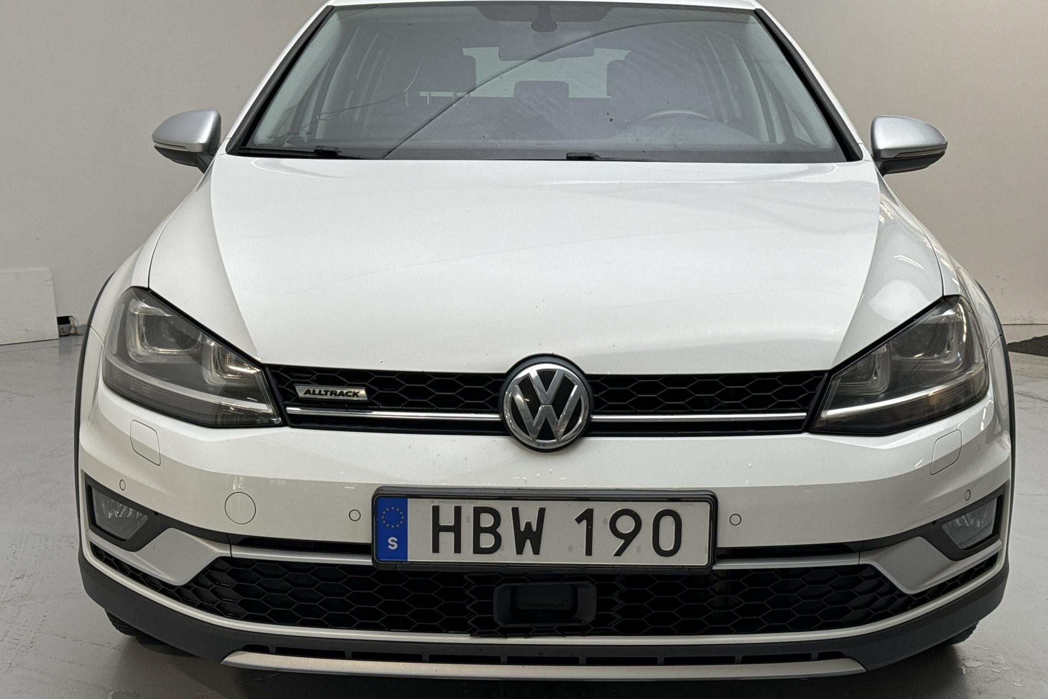 VW Golf Alltrack 2.0 TDI 4Motion (184hk) - 107 230 km - Automaatne - valge - 2016