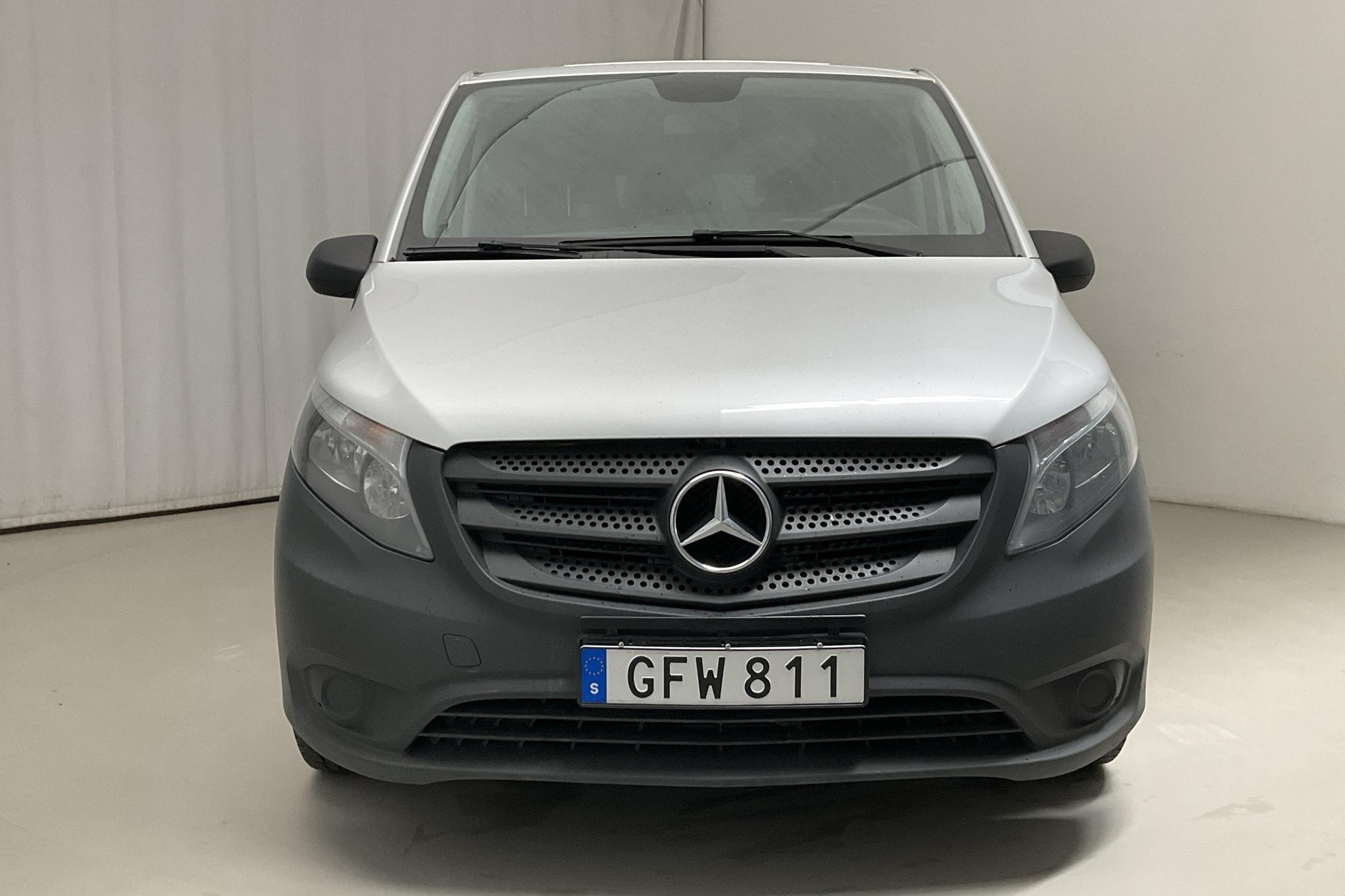 Mercedes Vito Tourer 116 CDI W640 (163hk) - 22 664 mil - Automat - silver - 2018