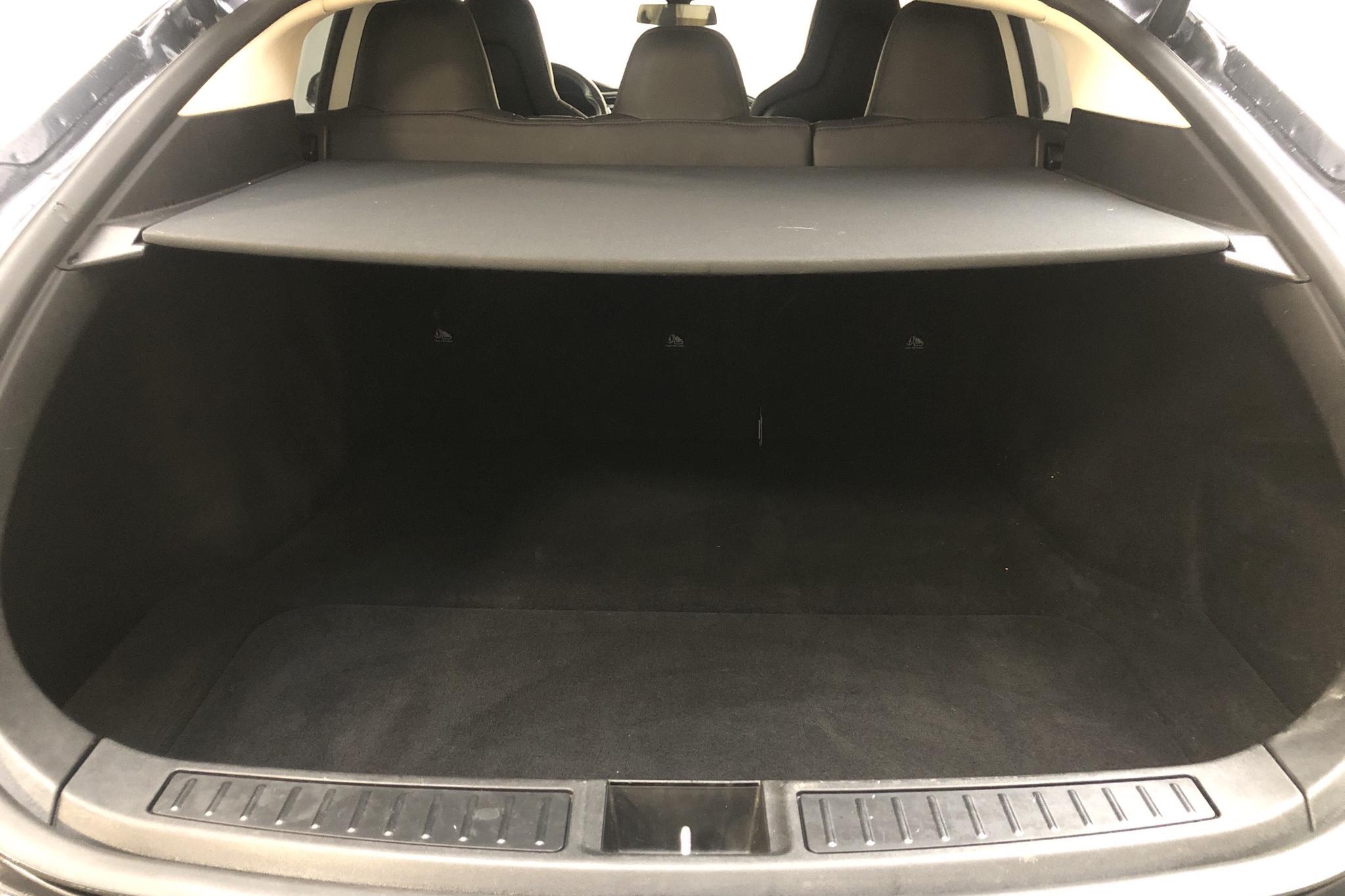 Tesla Model S 85D - 158 310 km - Automatic - gray - 2015