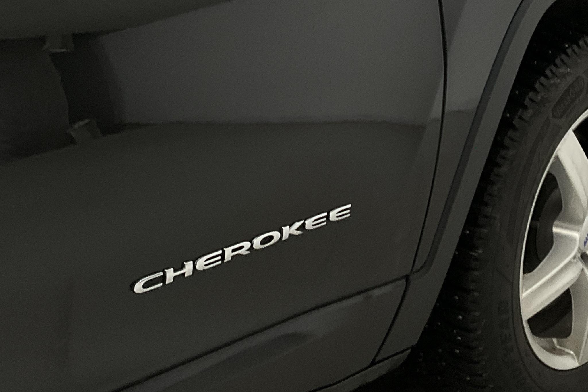 Jeep Cherokee 2.0 MJET AWD (170hk) - 112 790 km - Automatic - green - 2015