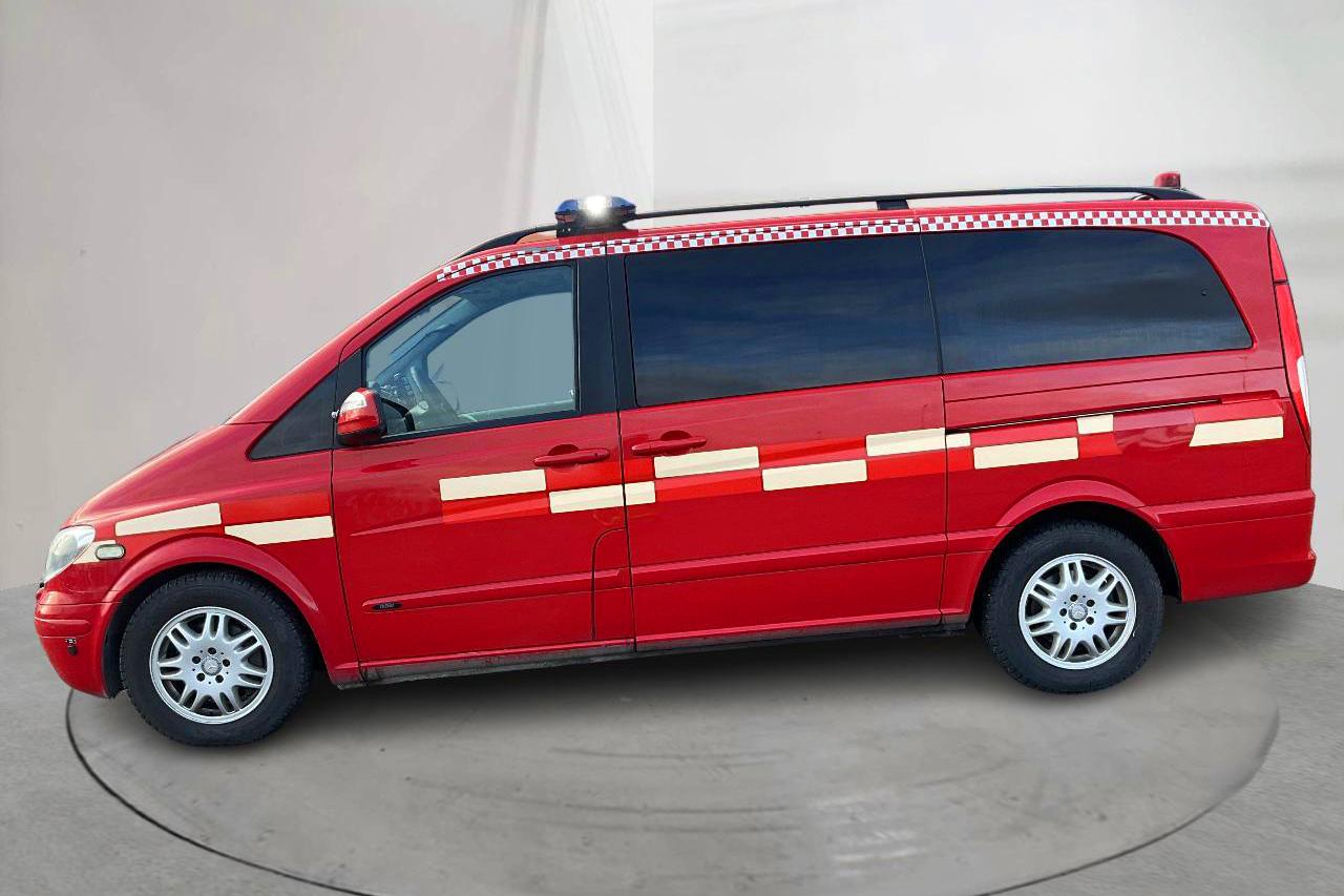 Mercedes Viano 3.0 CDI (204hk) - 17 946 mil - Automat - röd - 2011