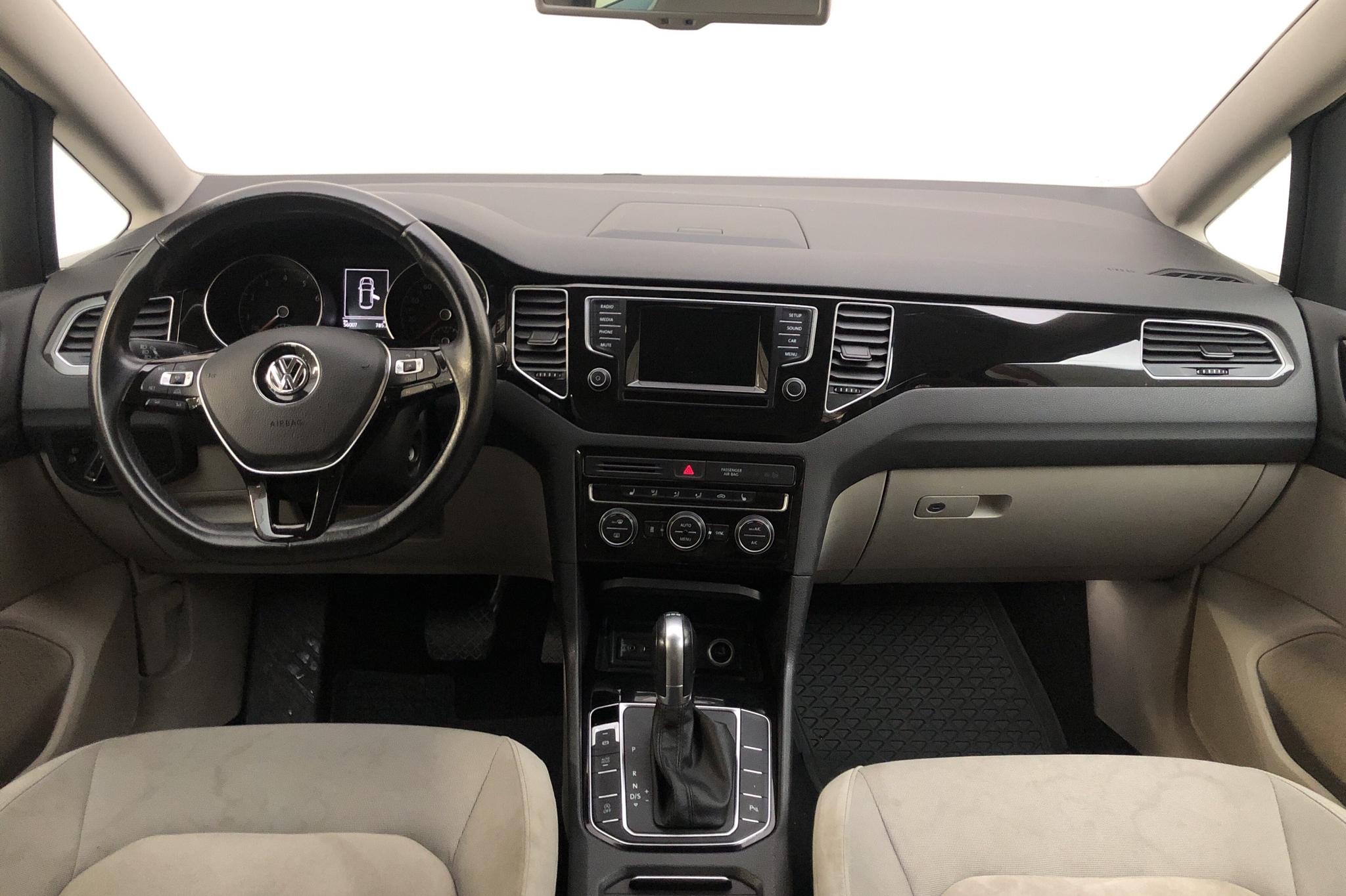 VW Golf VII 1.4 TSI Sportsvan (150hk) - 5 600 mil - Automat - svart - 2015