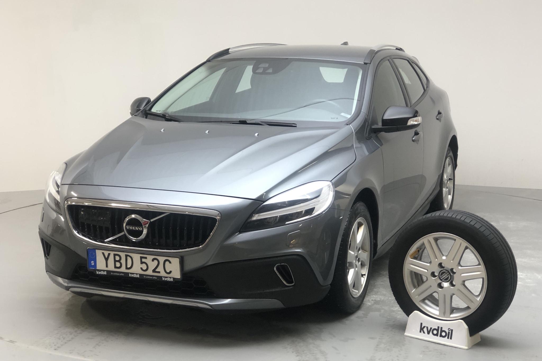 Volvo V40 Cross Country D3 (150hk) - 137 090 km - Automatic - gray - 2019