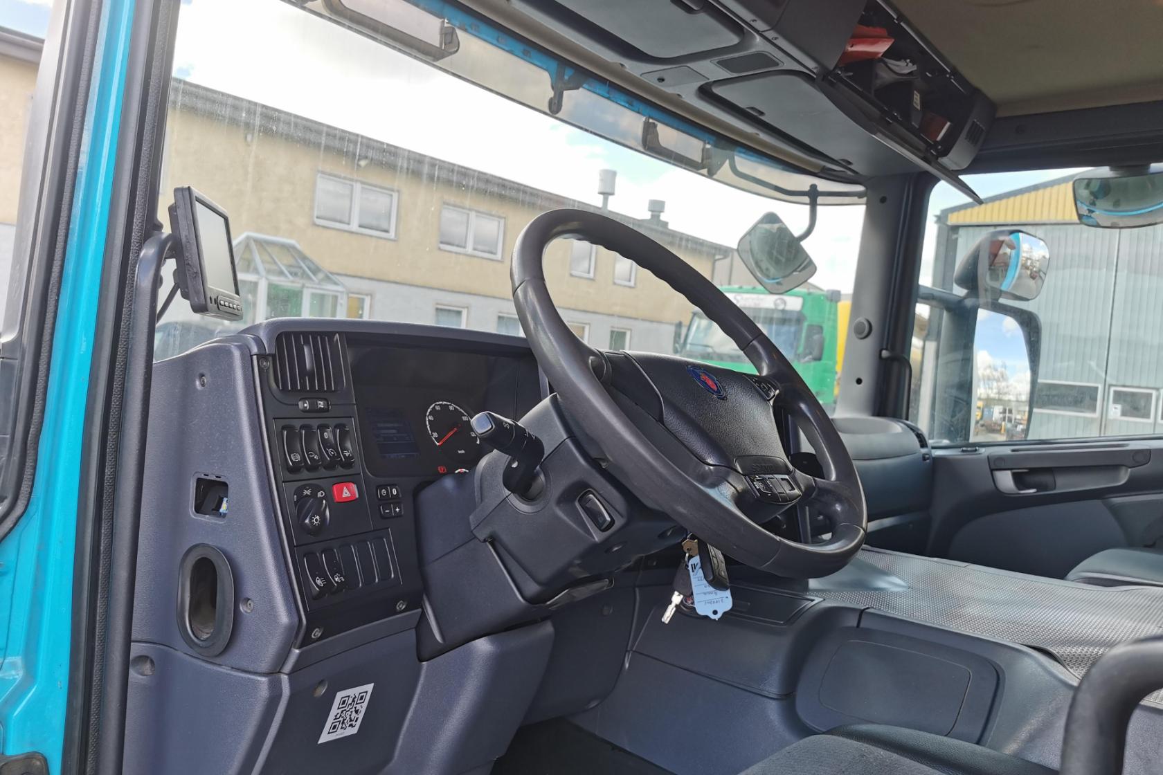 Scania P230 - 512 615 km - Automatic - blue - 2013