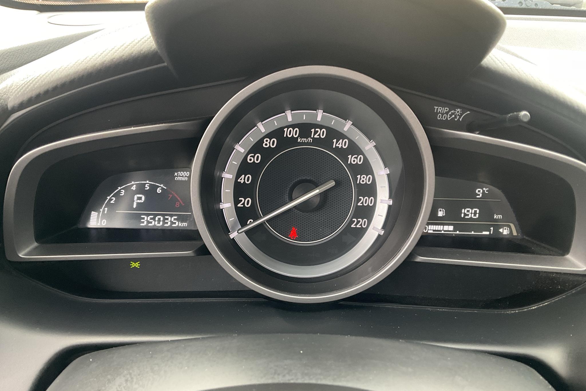 Mazda 2 1.5 5dr (90hk) - 3 503 mil - Automat - svart - 2017