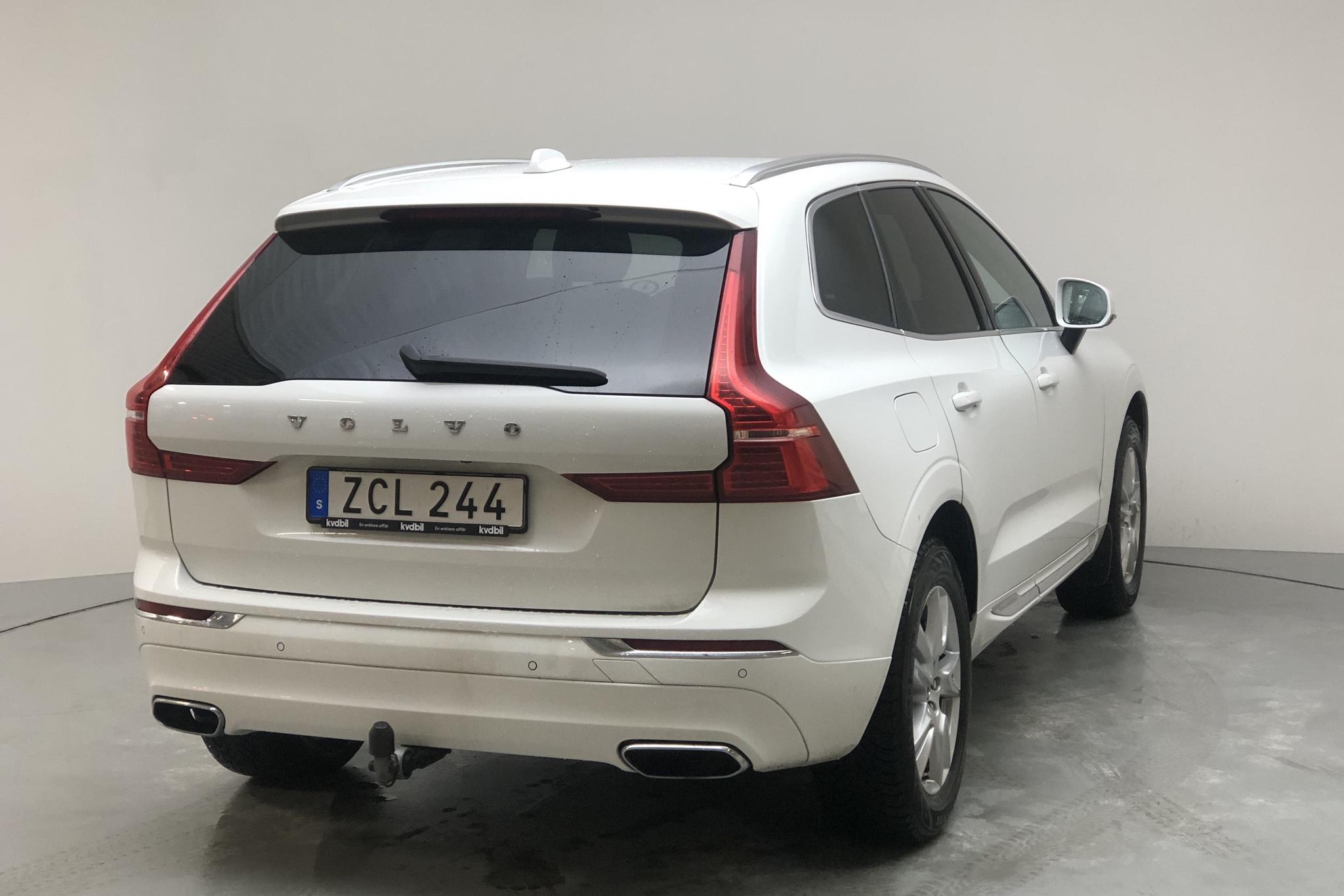 Volvo XC60 T5 AWD (250hk) - 16 055 mil - Automat - vit - 2018