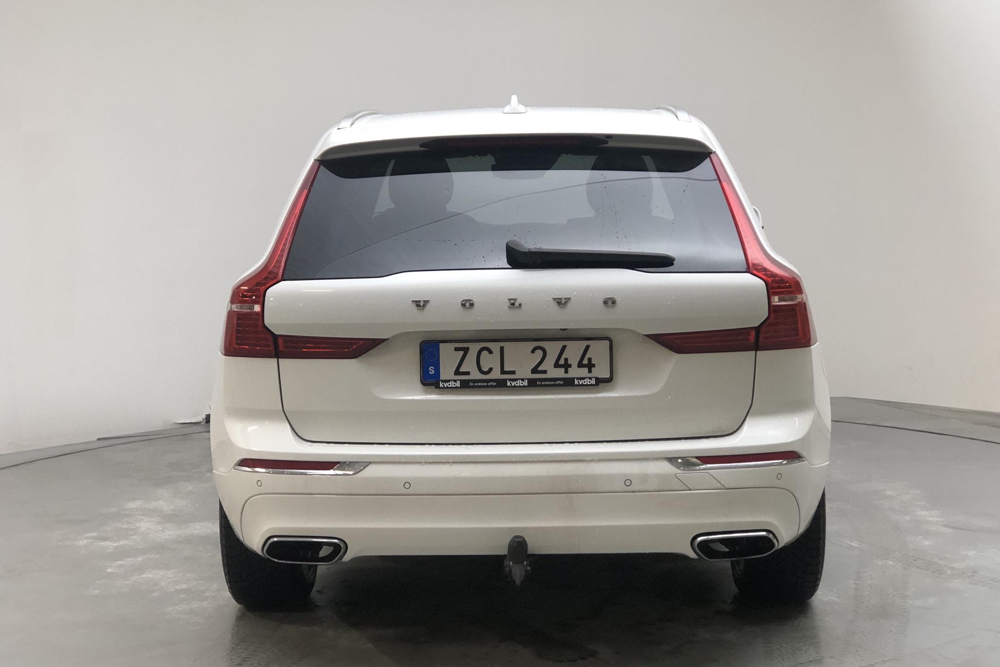 Volvo XC60 T5 AWD (250hk) - 160 550 km - Automatic - white - 2018
