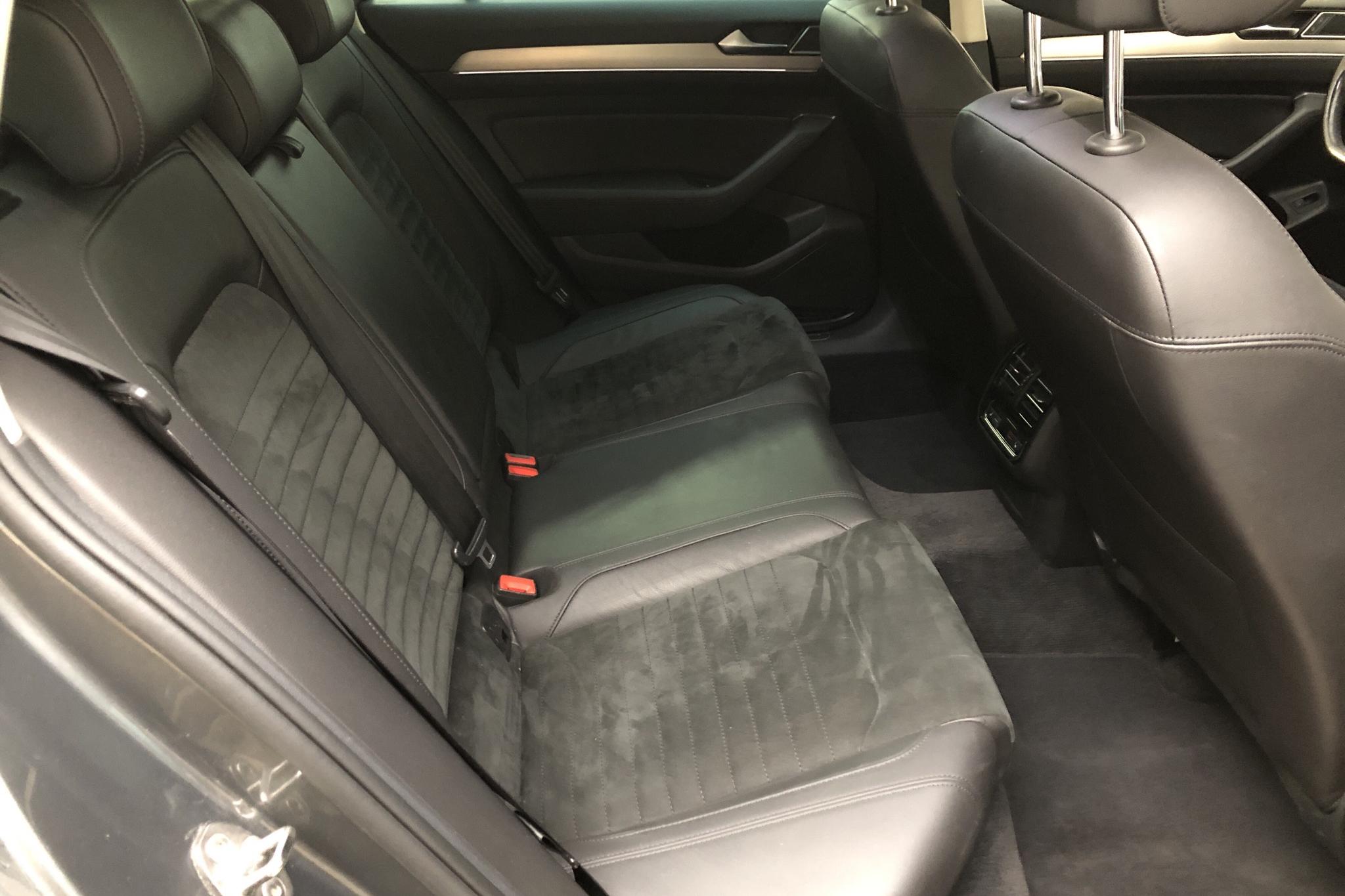 VW Passat 2.0 TDI Sportscombi 4MOTION (190hk) - 216 630 km - Automatic - Dark Grey - 2016