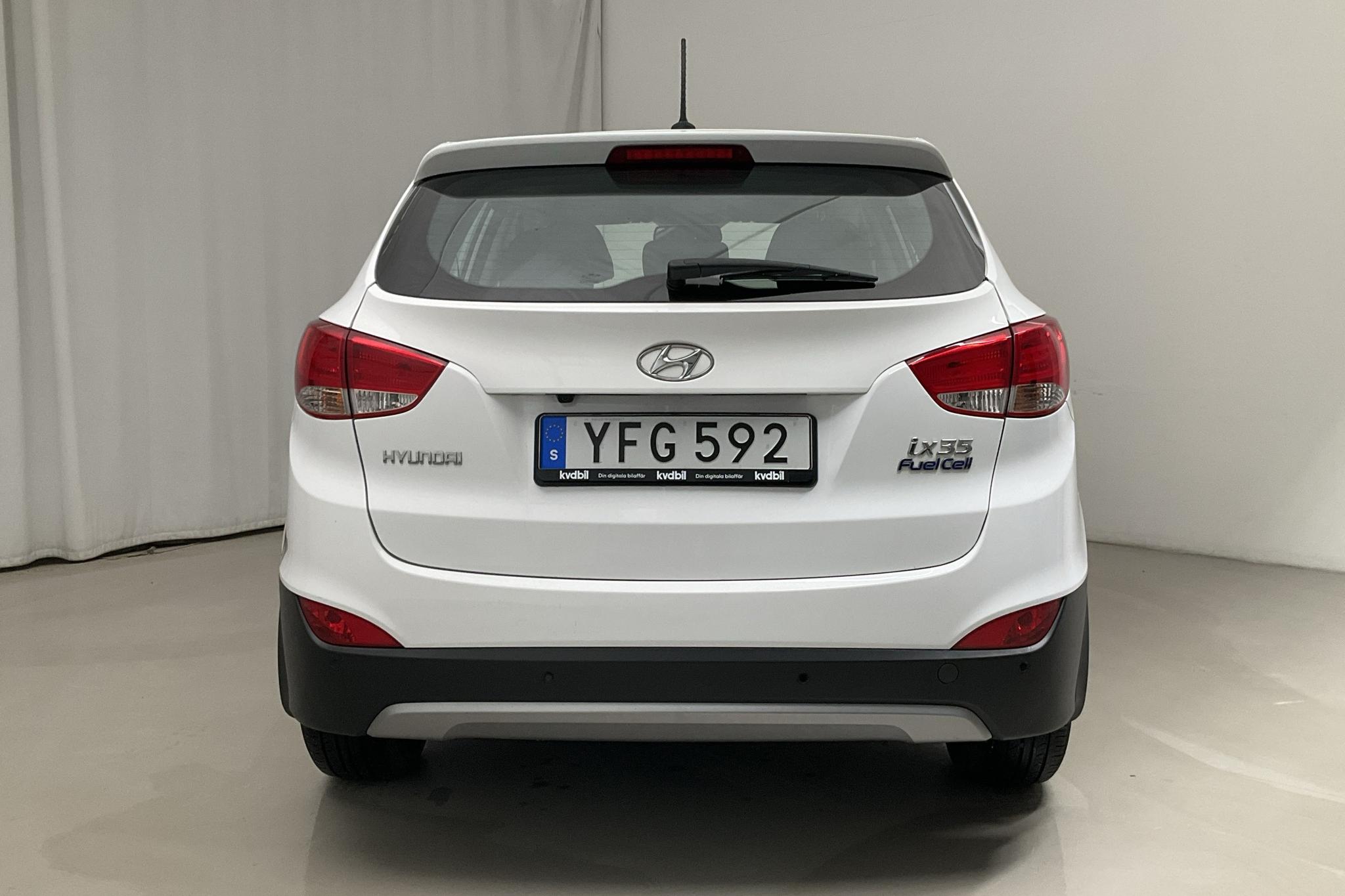 Hyundai ix35 Fuel Cell 2WD (136hk) - 22 410 km - Automatic - white - 2017