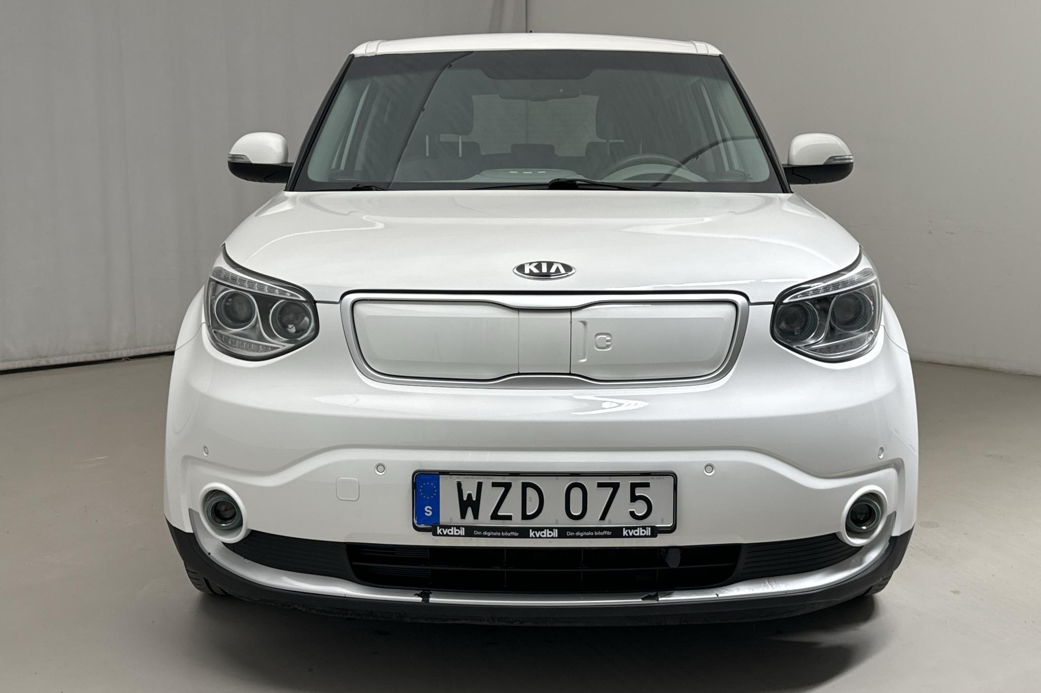 KIA Soul EV 30 kWh (110hk) - 76 730 km - Automatic - white - 2019