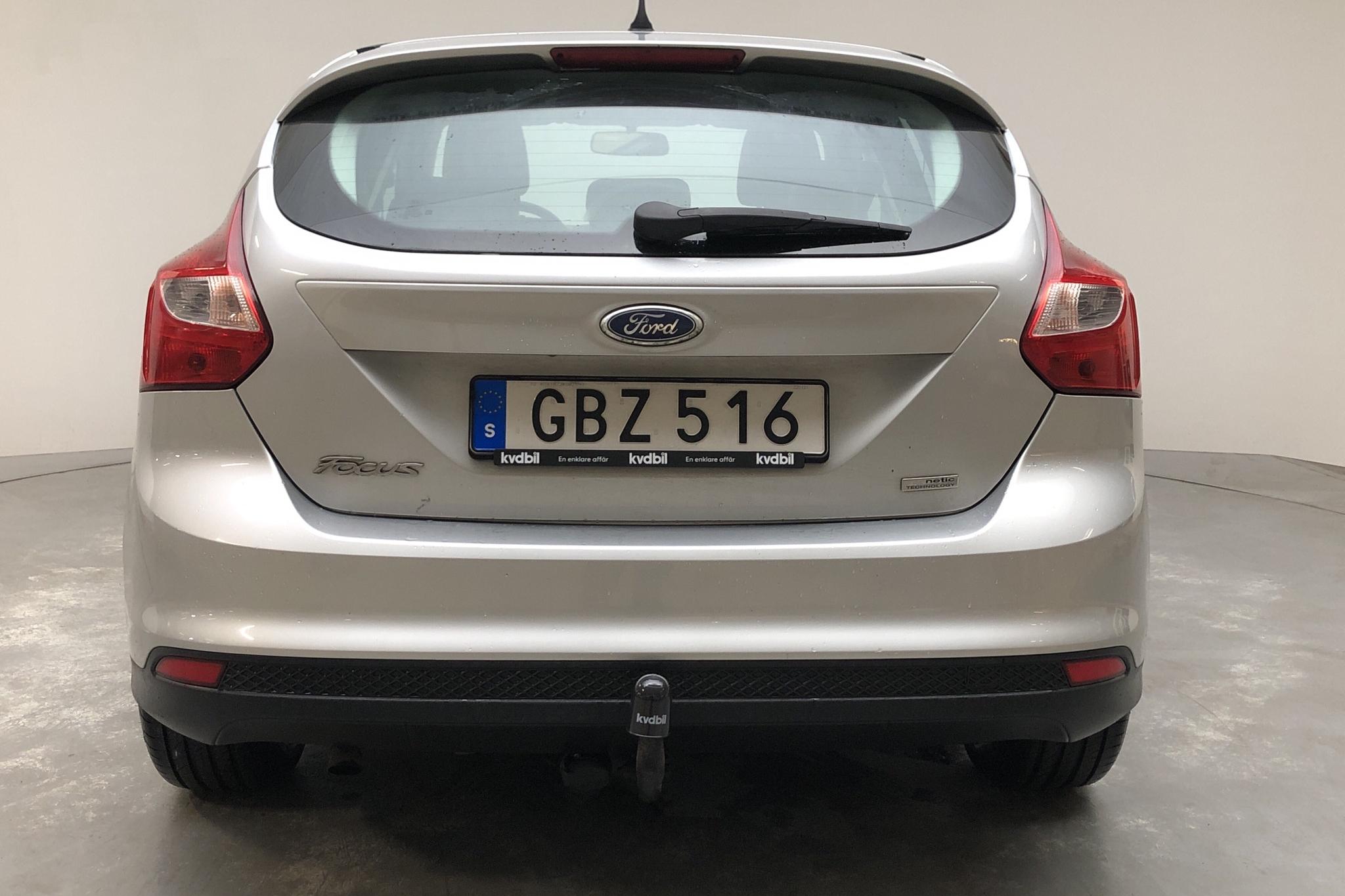 Ford Focus 1.0 EcoBoost 5dr (100hk) - 162 960 km - Manual - gray - 2013