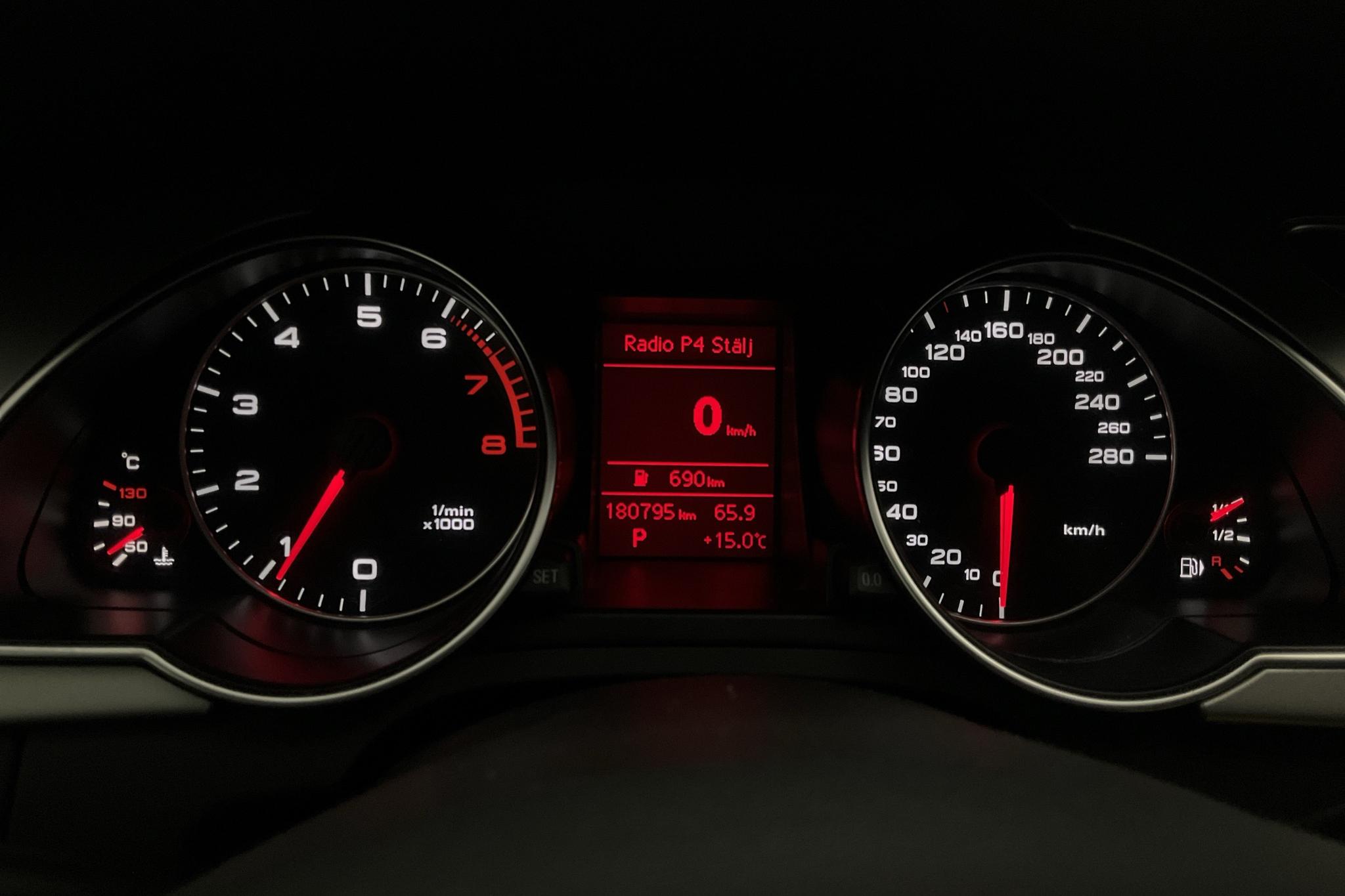 Audi A5 2.0 TFSI Sportback quattro (211hk) - 180 790 km - Automaatne - hõbe - 2010