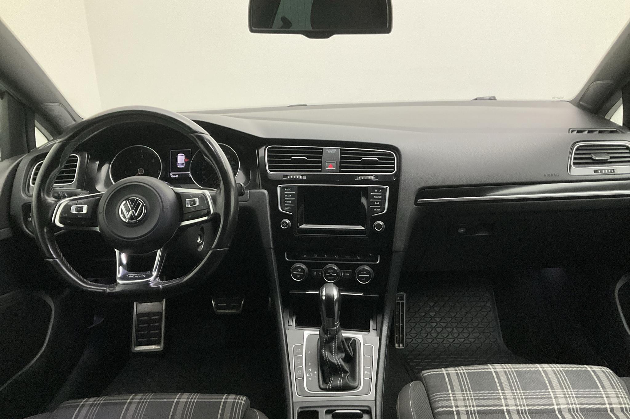 VW Golf VII GTD 2.0 5dr (184hk) - 16 465 mil - Automat - silver - 2014