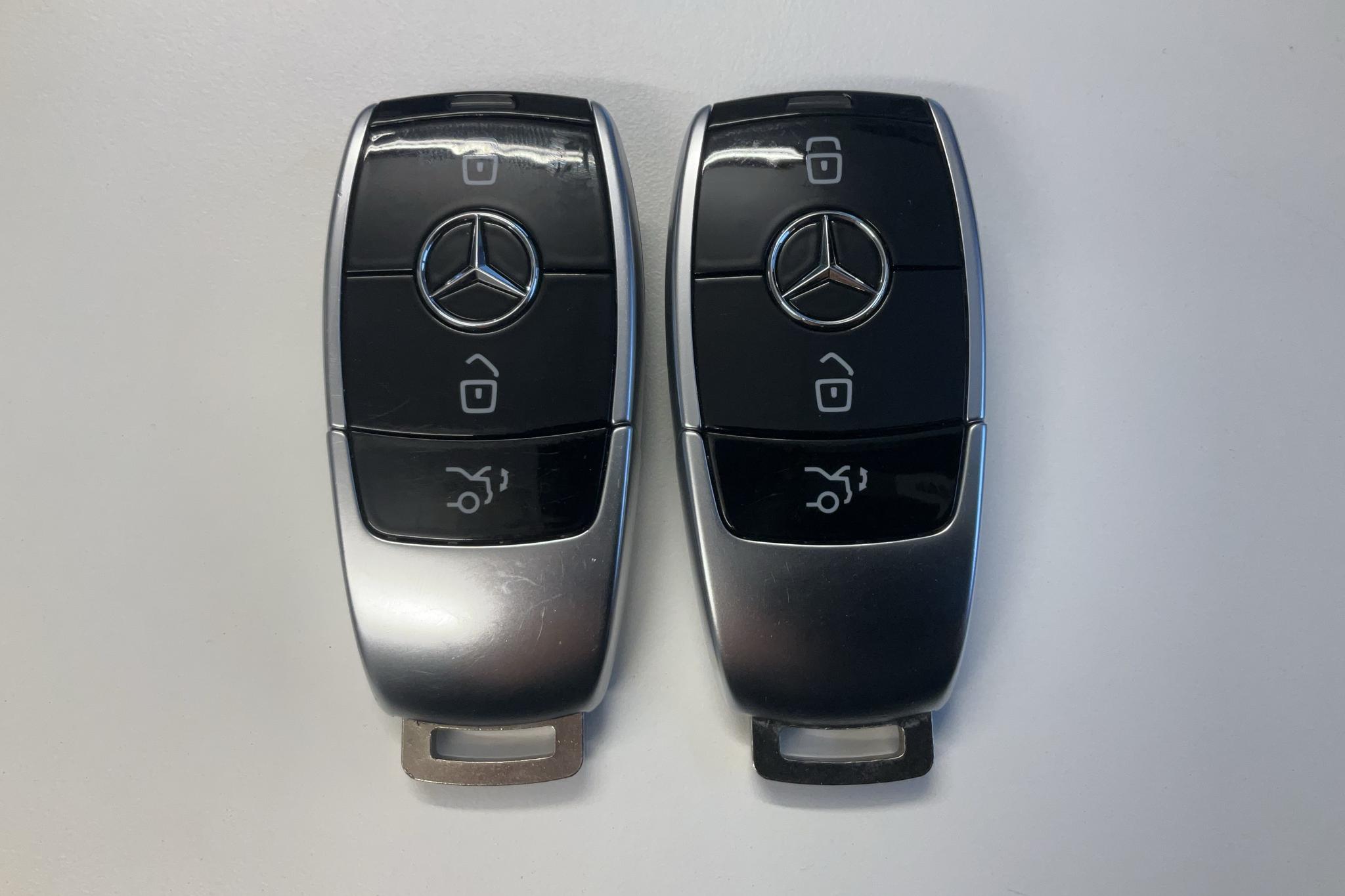 Mercedes E 220 d Kombi S213 (200hk) - 2 772 mil - Automat - svart - 2022