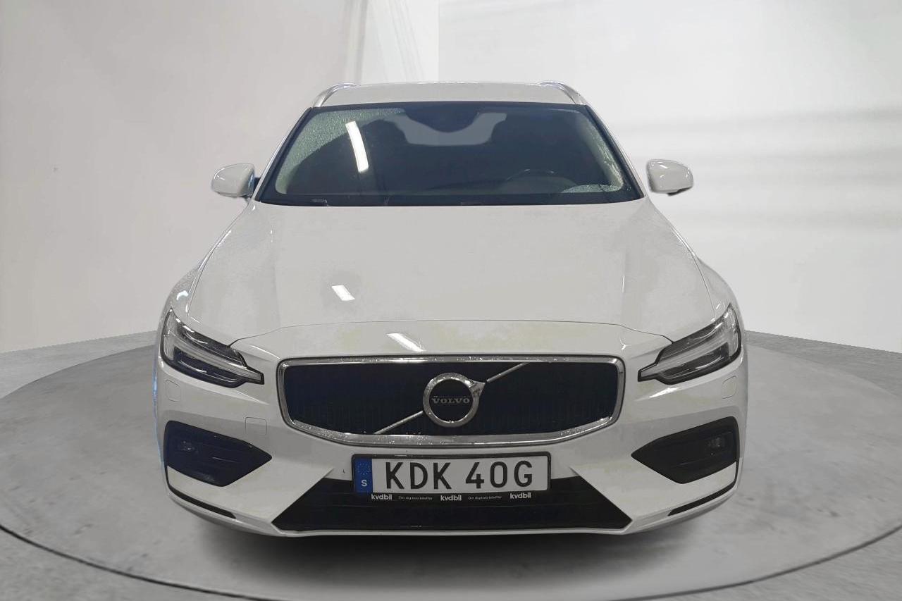 Volvo V60 D4 (190hk) - 134 440 km - Automatyczna - biały - 2021