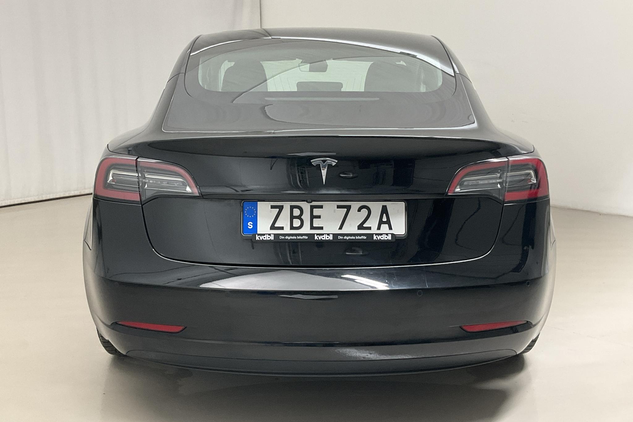 Tesla Model 3 Standard Range RWD - 5 961 mil - Automat - svart - 2020