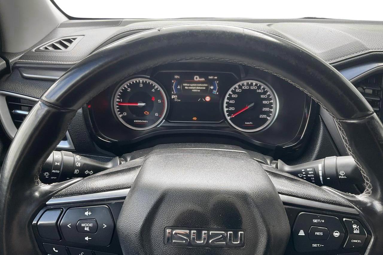 Isuzu D-MAX 1.9 DDI 4WD (163hk) - 7 635 mil - Automat - vit - 2020