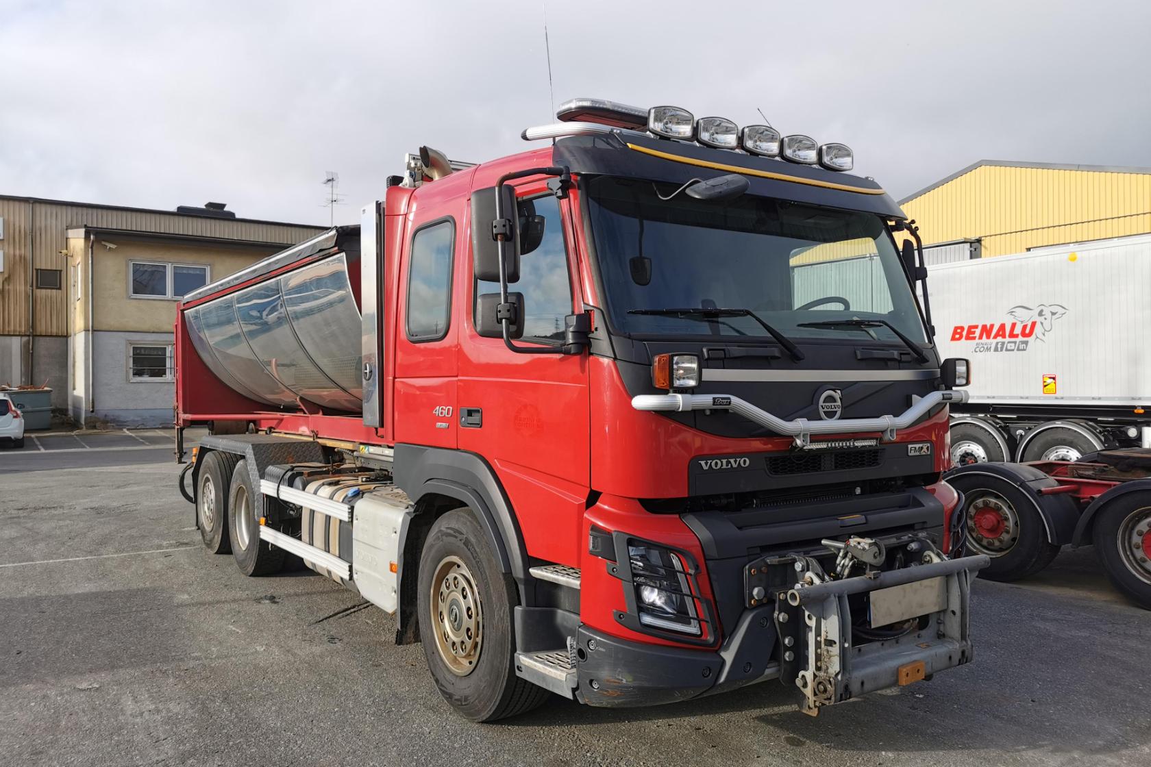 Volvo FMX460 - 249 678 km - Automatic - red - 2015