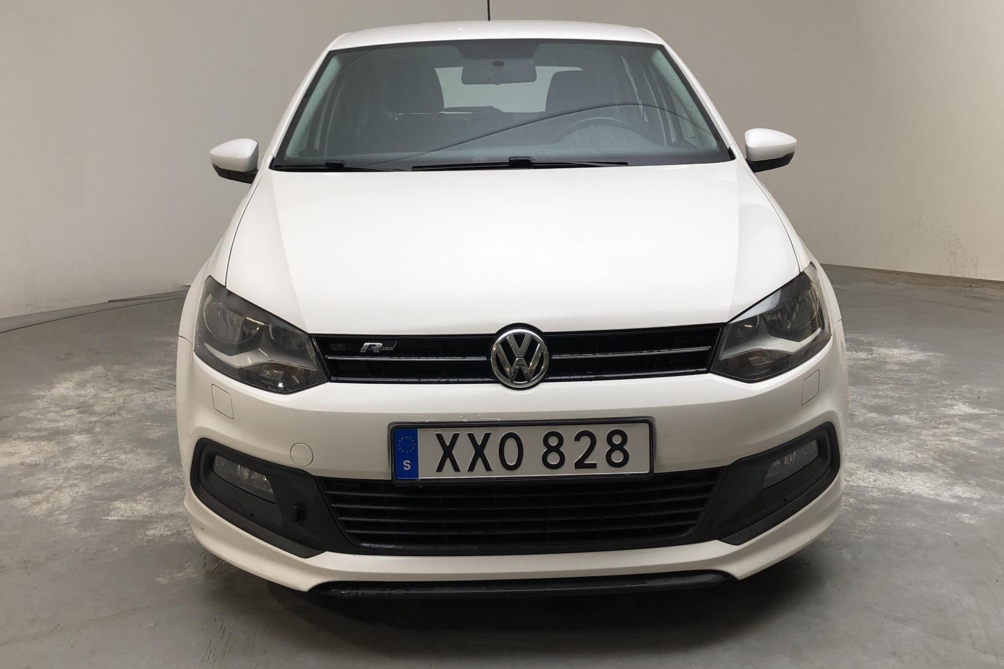 VW Polo 1.2 TSI 5dr (90hk) - 141 020 km - Manual - white - 2014