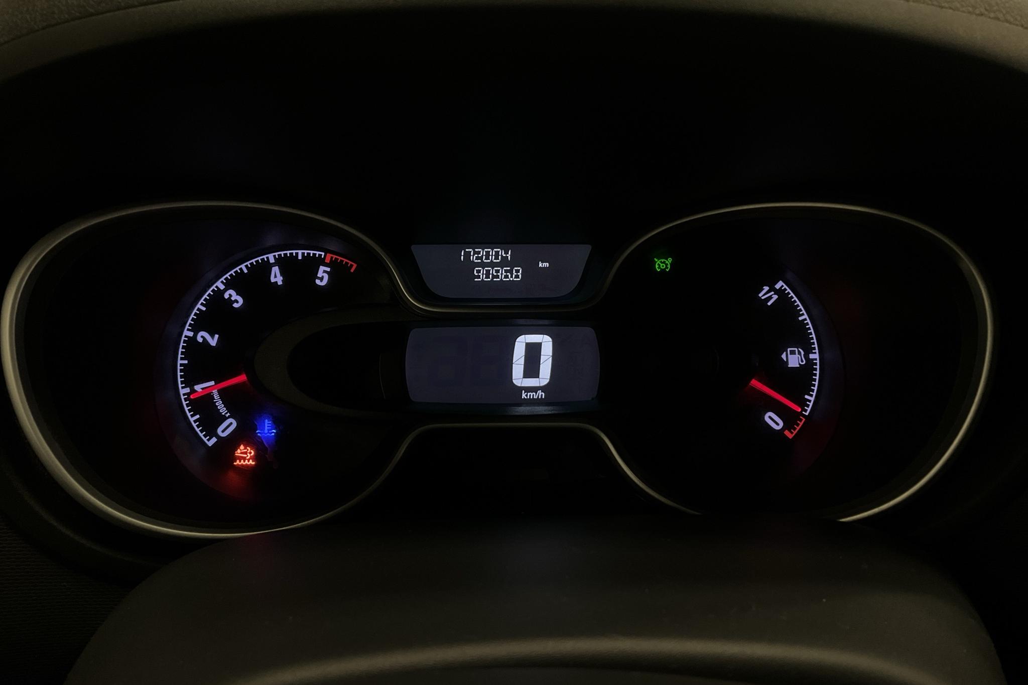 Opel Vivaro 1.6 BITURBO (125hk) - 17 200 mil - Manuell - vit - 2017
