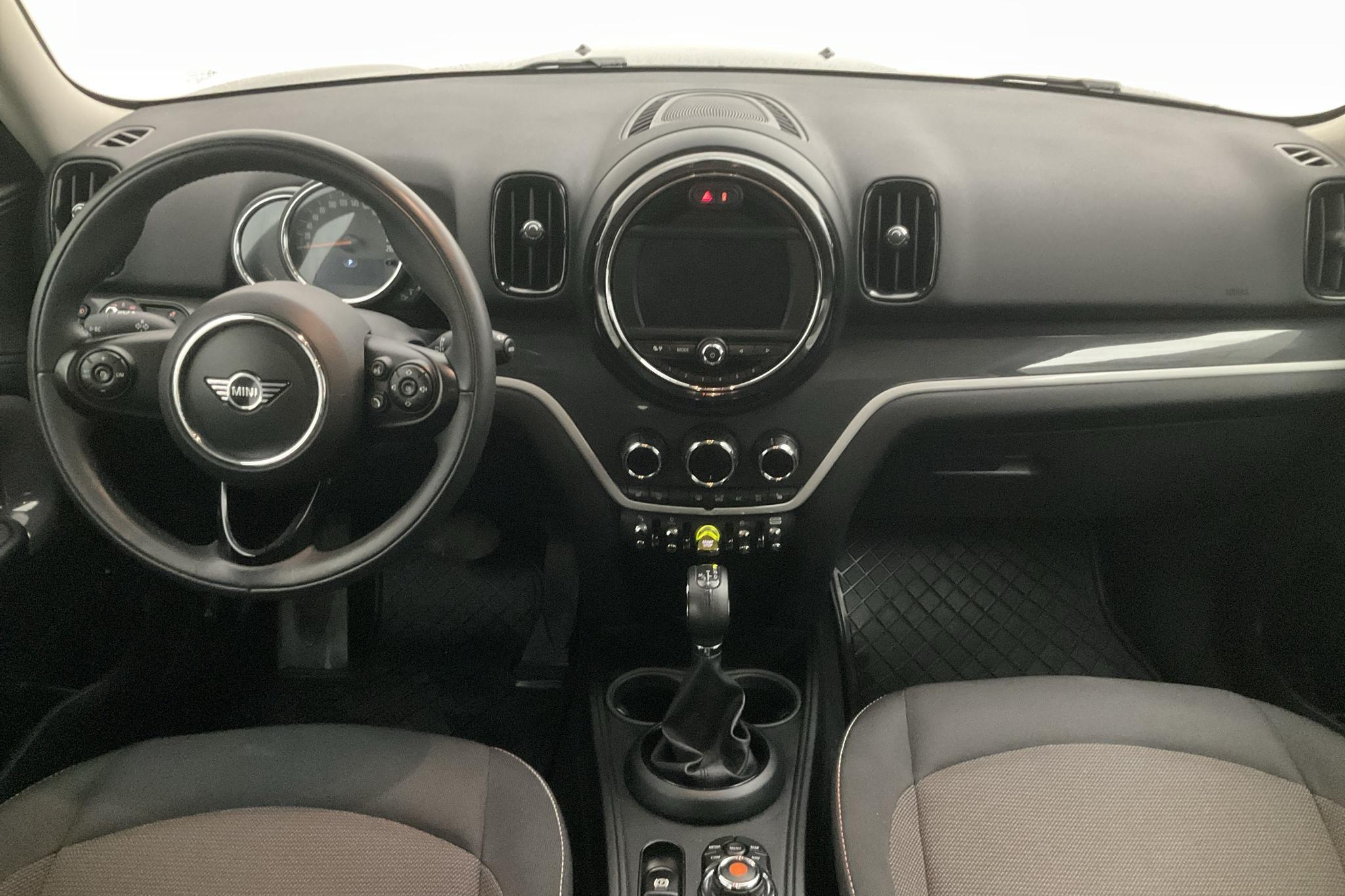 MINI Cooper S E ALL4 Countryman, F60 (224hk) - 48 160 km - Automatic - black - 2019