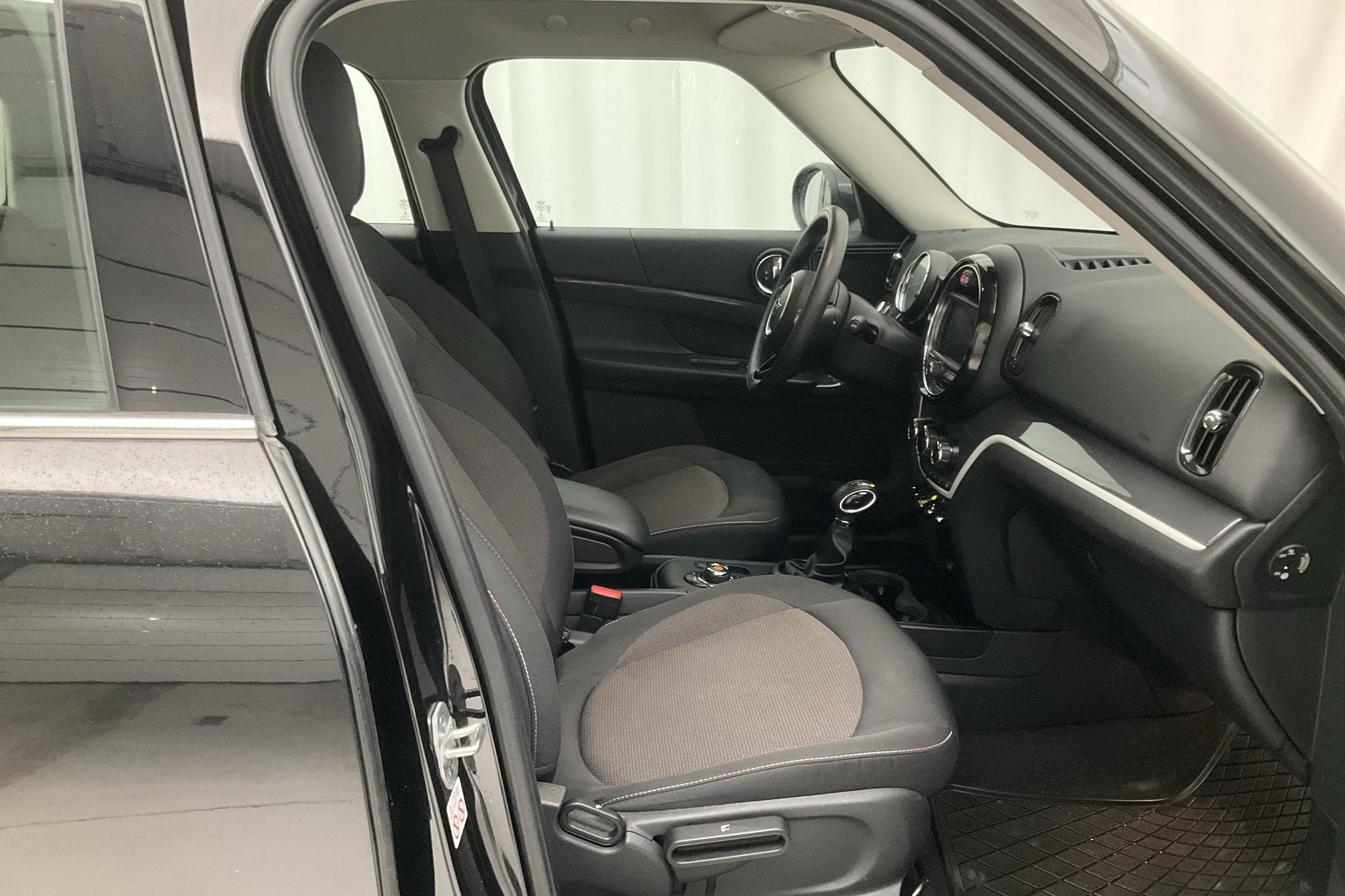 MINI Cooper S E ALL4 Countryman, F60 (224hk) - 48 160 km - Automatyczna - czarny - 2019