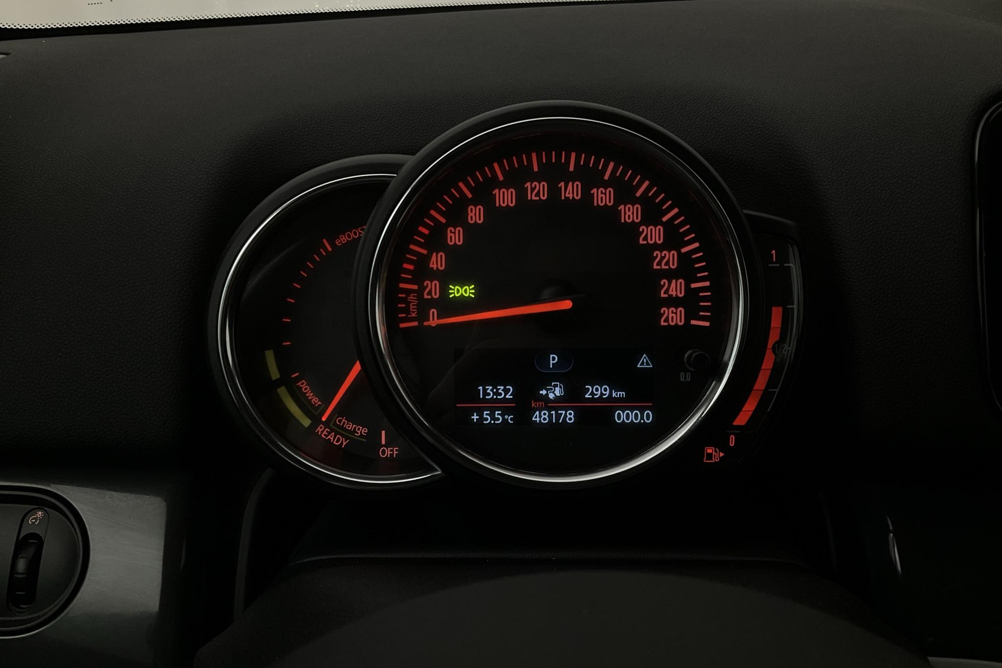 MINI Cooper S E ALL4 Countryman, F60 (224hk) - 4 816 mil - Automat - svart - 2019