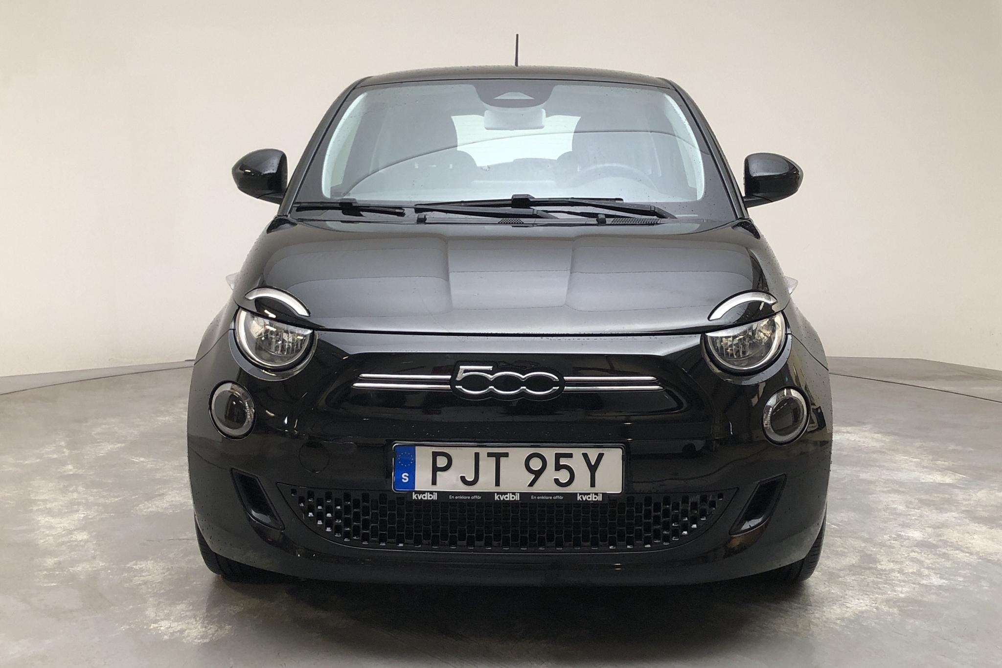 Fiat 500e (118hk) - 29 420 km - Manuaalinen - musta - 2021