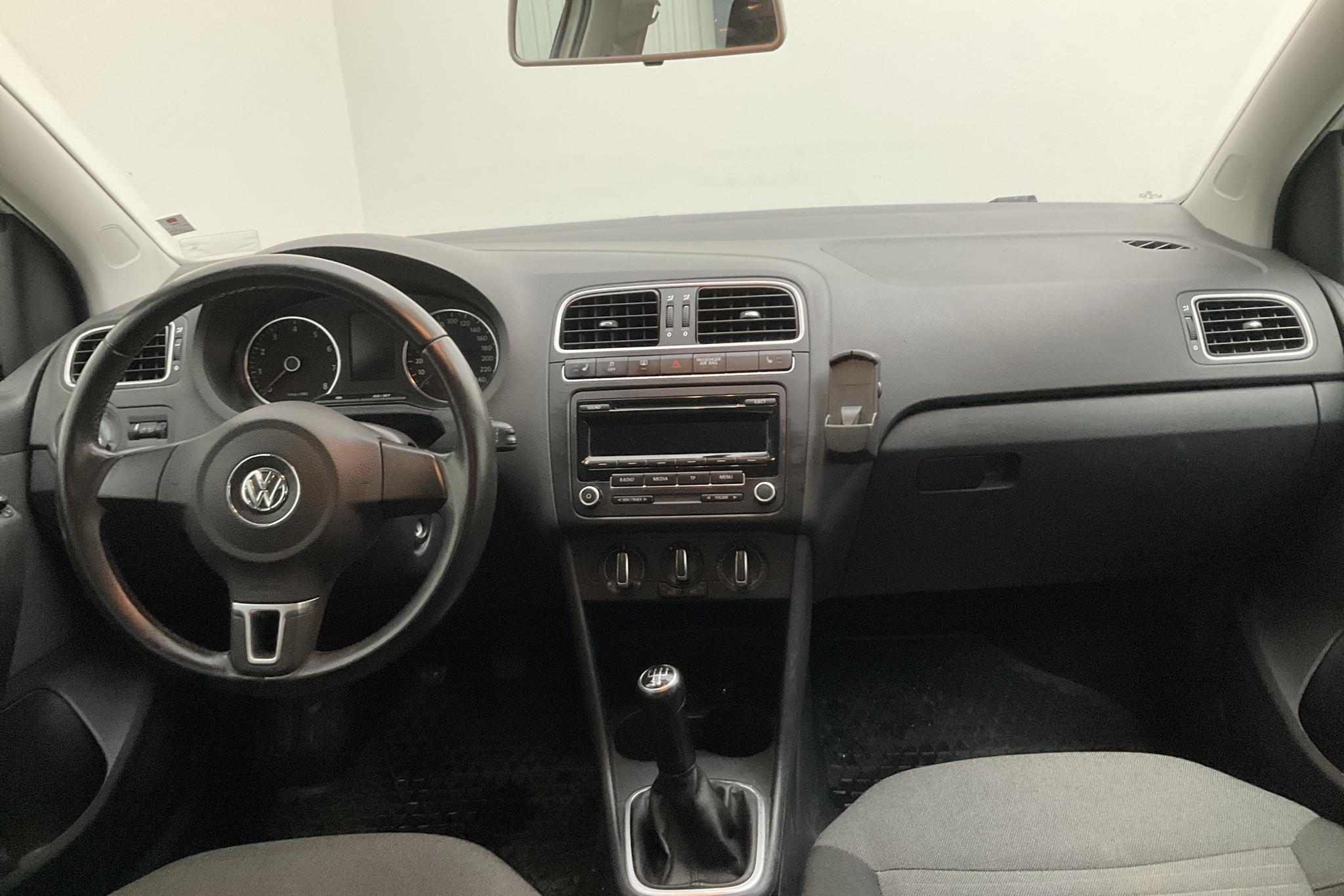 VW Polo 1.2 TSI 5dr (90hk) - 10 846 mil - Manuell - vit - 2013