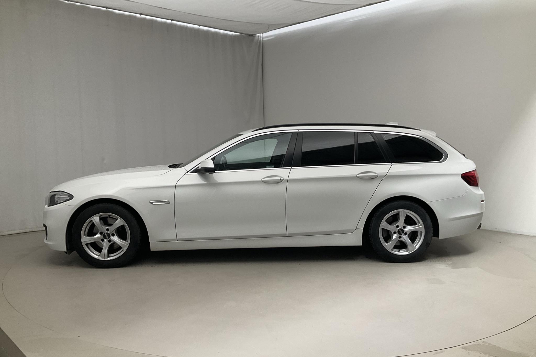 BMW 520d xDrive Touring, F11 (190hk) - 123 020 km - Automaattinen - valkoinen - 2017
