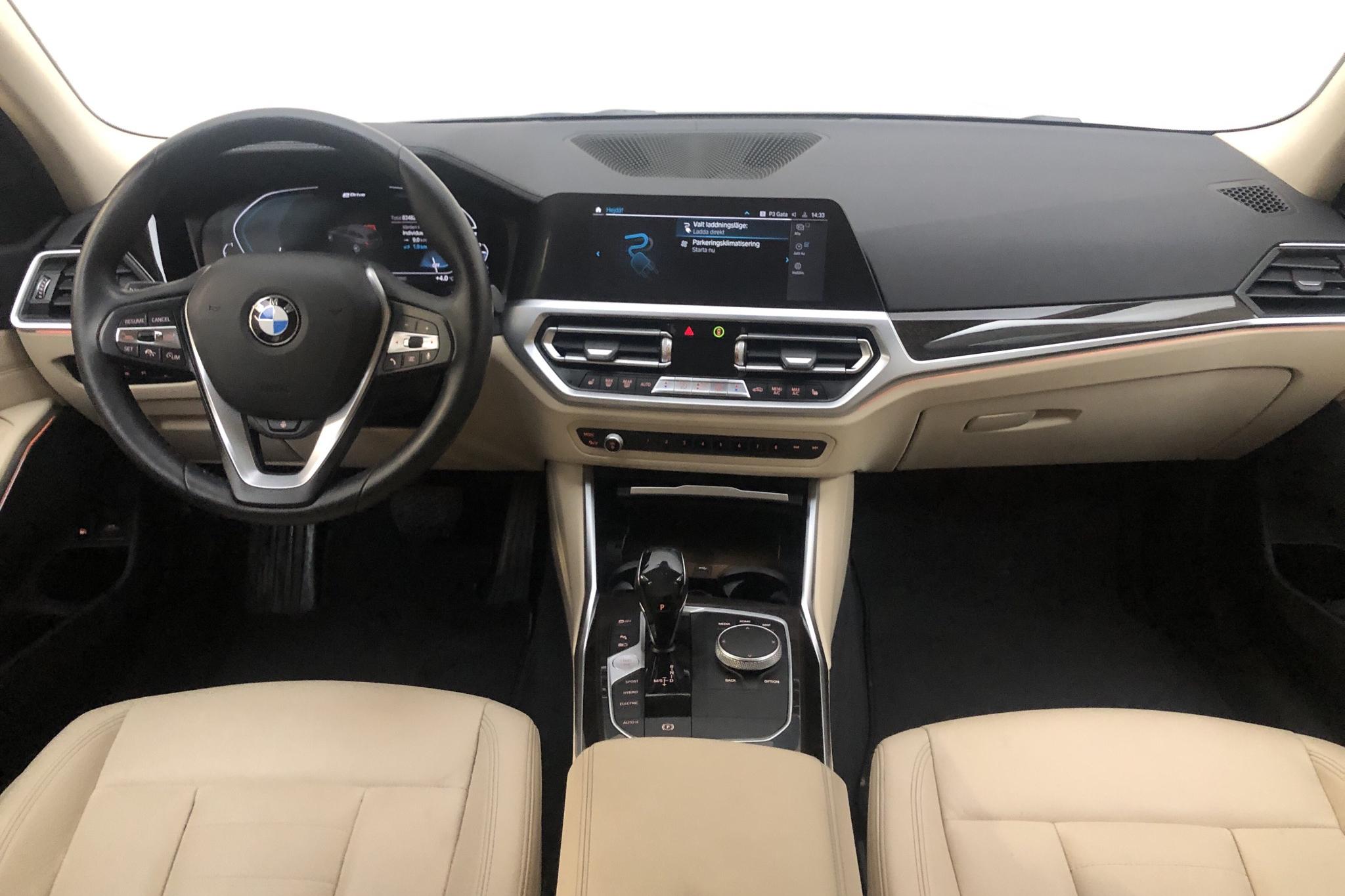 BMW 330e Touring, G21 (292hk) - 83 470 km - Automaatne - must - 2021