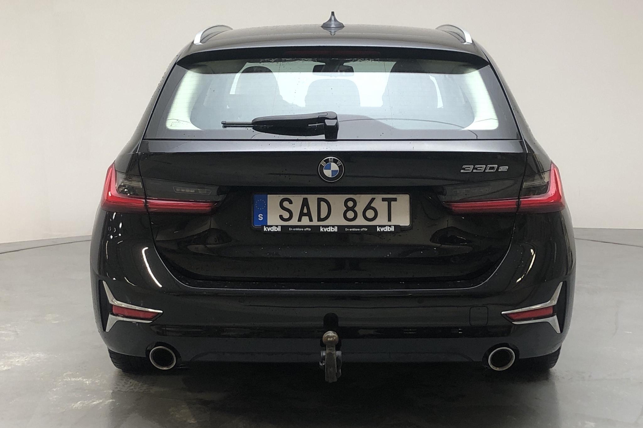 BMW 330e Touring, G21 (292hk) - 8 347 mil - Automat - svart - 2021