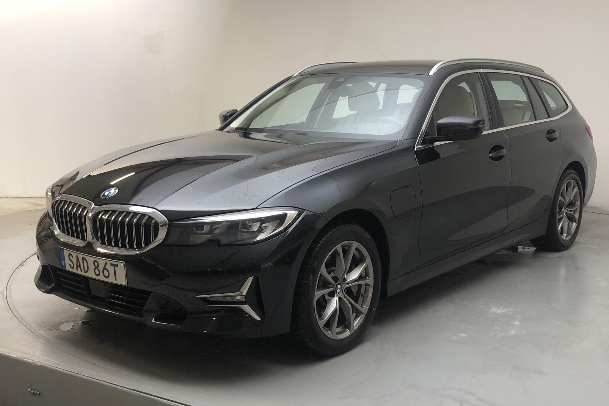 BMW 330e Touring, G21 (292hk) - 83 470 km - Automatyczna - czarny - 2021