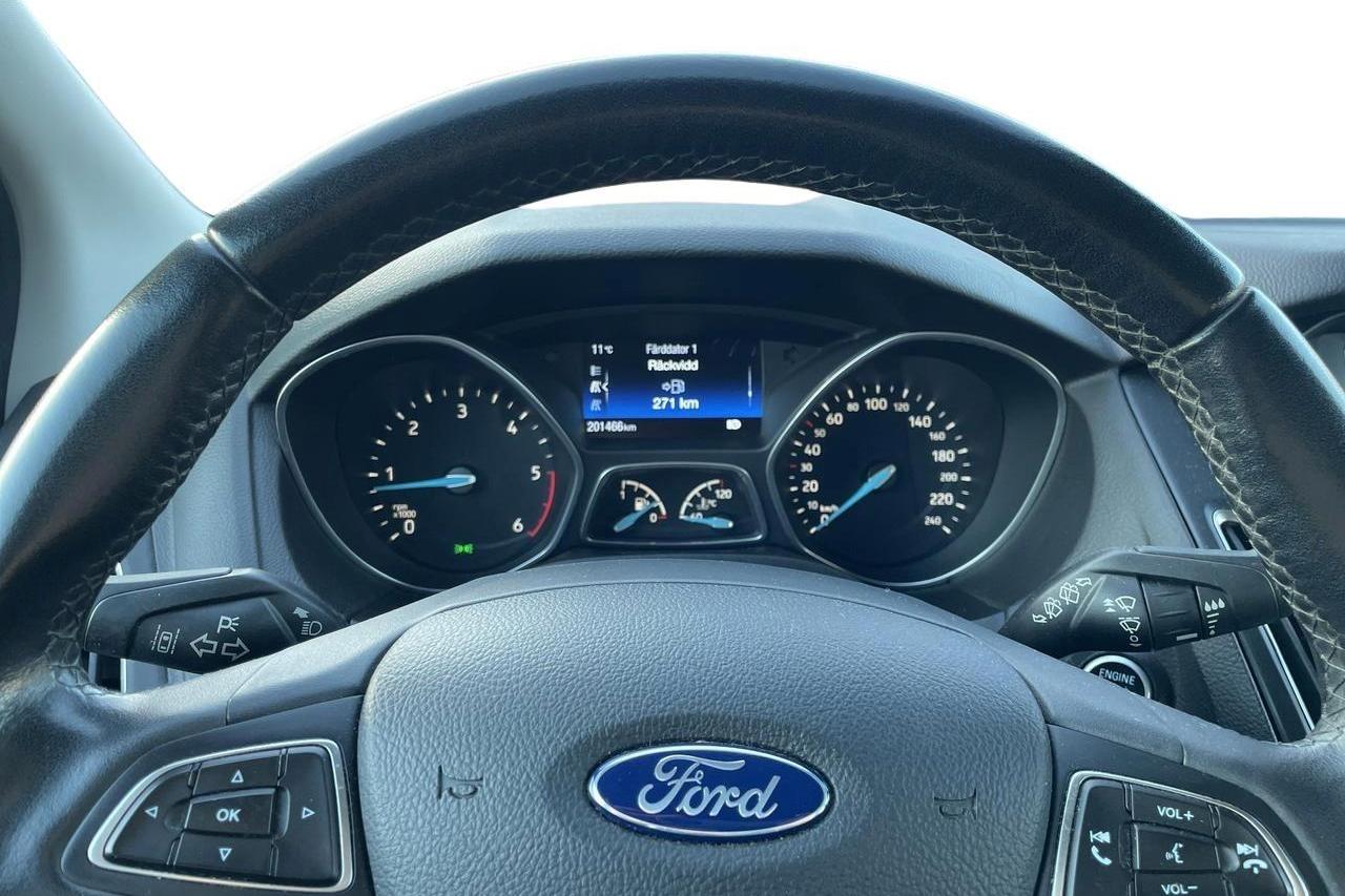 Ford Focus 1.5 TDCi Kombi (120hk) - 201 470 km - Manuaalinen - valkoinen - 2017