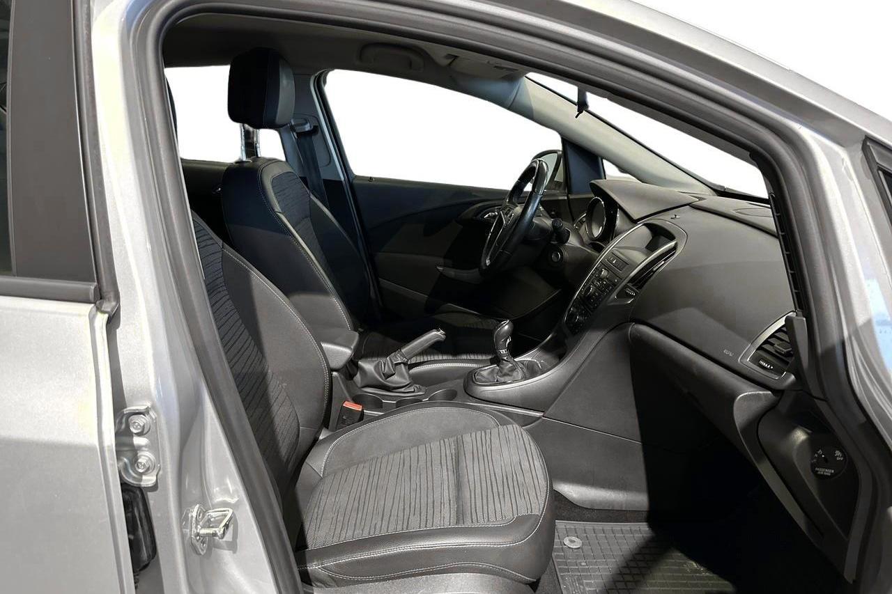 Opel Astra 1.4 Turbo ECOTEC 5dr (140hk) - 103 080 km - Manualna - szary - 2014
