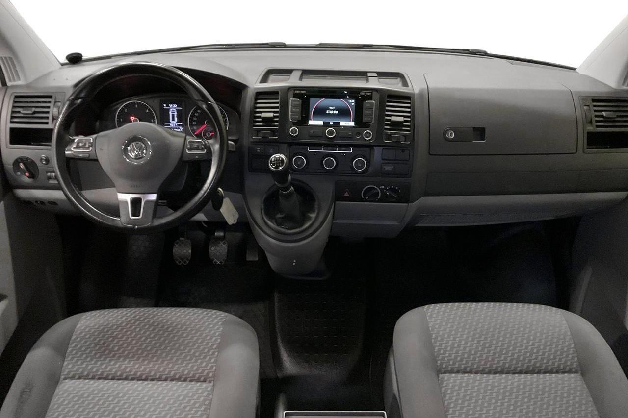 VW Transporter T5 2.0 TDI 4MOTION (180hk) - 11 099 mil - Manuell - vit - 2015