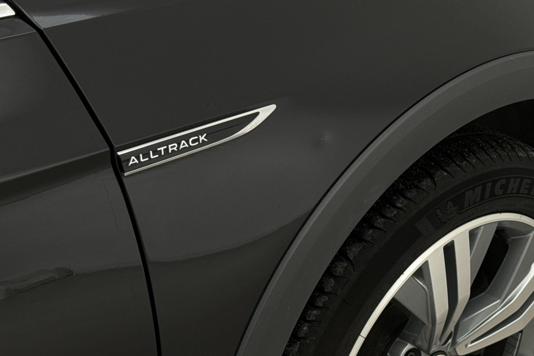 VW Passat Alltrack 2.0 TDI Sportscombi 4Motion (200hk) - 124 990 km - Automatic - black - 2021