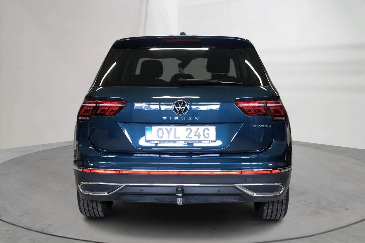 VW Tiguan 1.4 TSI eHybrid (245hk) - 5 883 mil - Automat - blå - 2021