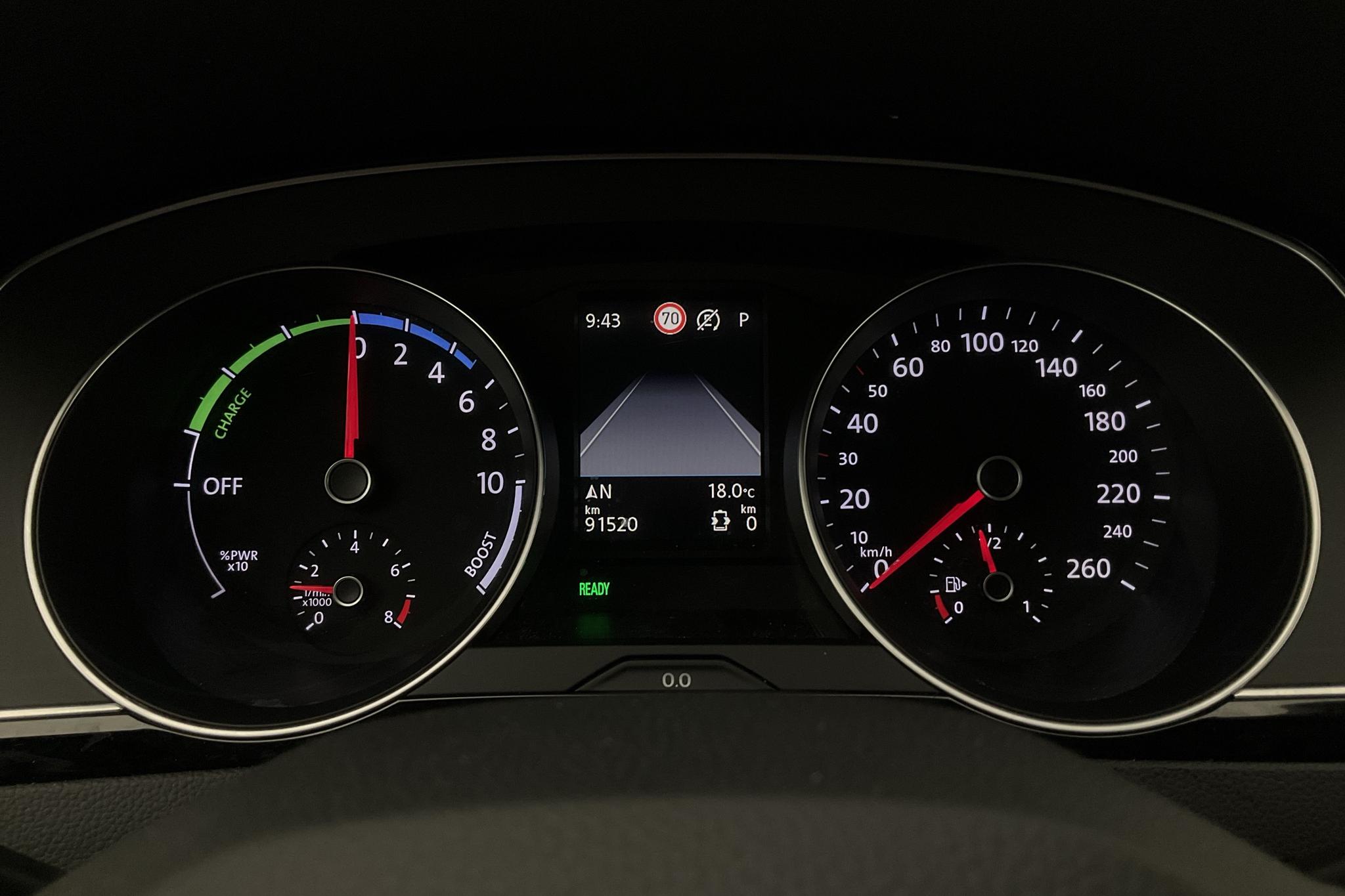 VW Passat 1.4 GTE Sportscombi (218hk) - 91 520 km - Automatic - white - 2020
