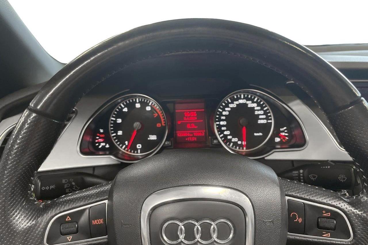 Audi A5 1.8 TFSI Cabriolet (160hk) - 123 960 km - Manual - black - 2010
