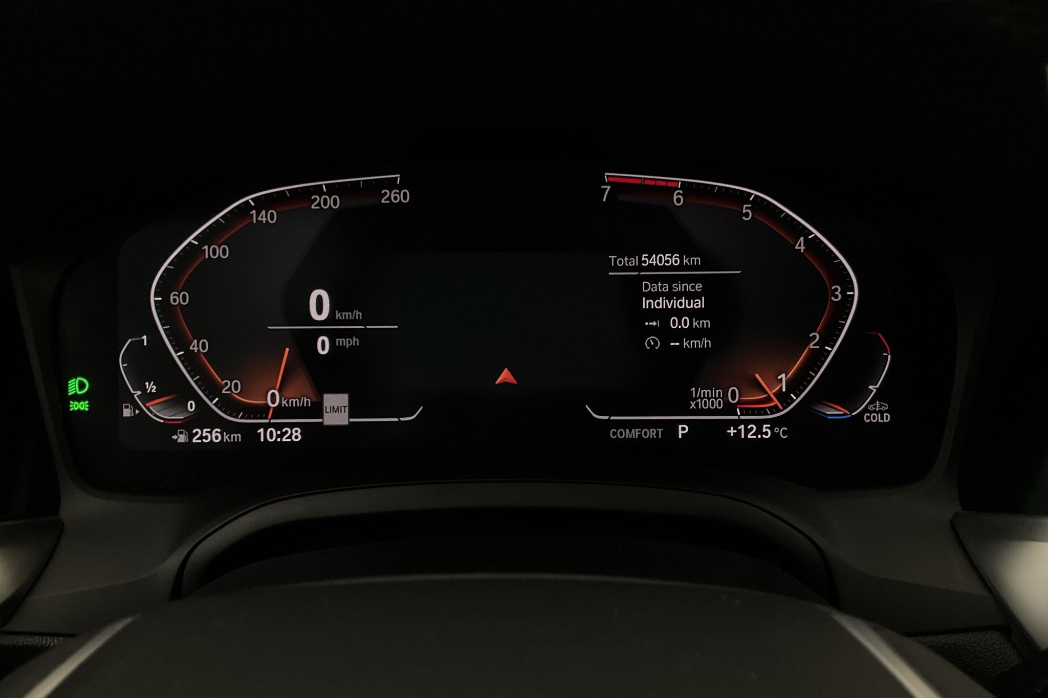 BMW 330i xDrive Sedan, G20 (258hk) - 54 050 km - Automaatne - valge - 2020