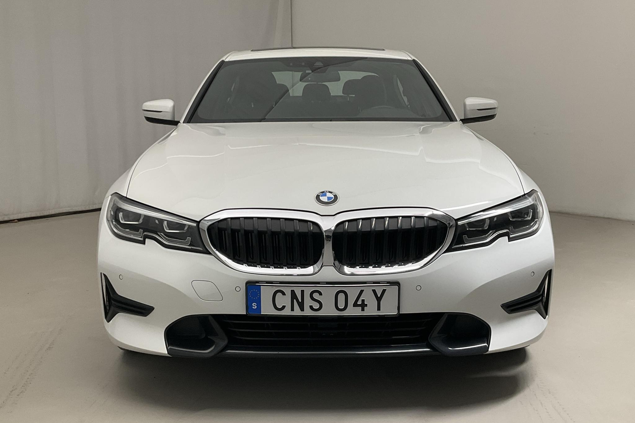 BMW 330i xDrive Sedan, G20 (258hk) - 54 050 km - Automatyczna - biały - 2020