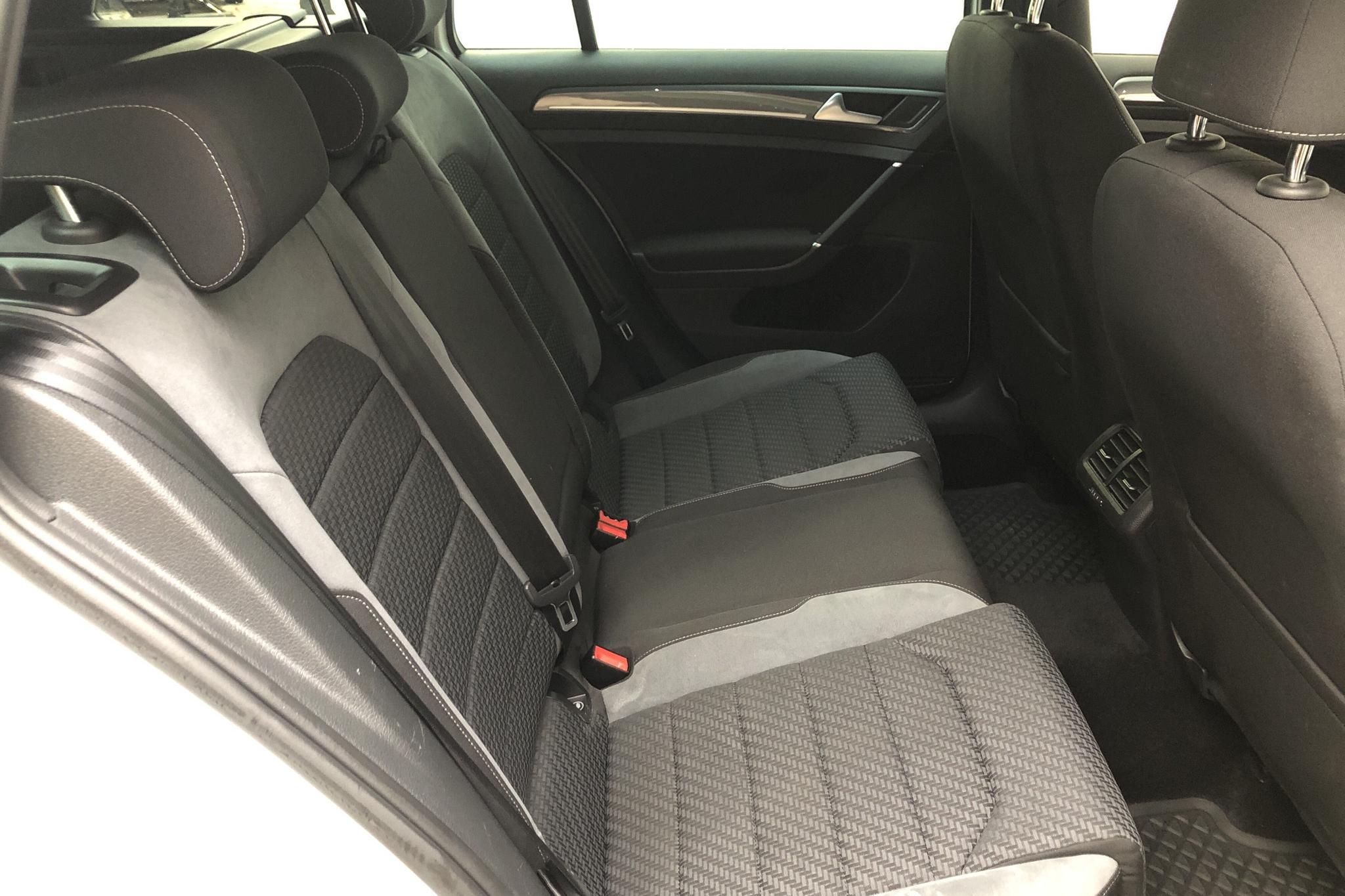 VW Golf VII 1.4 TSI Sportscombi (150hk) - 75 480 km - Manual - white - 2018