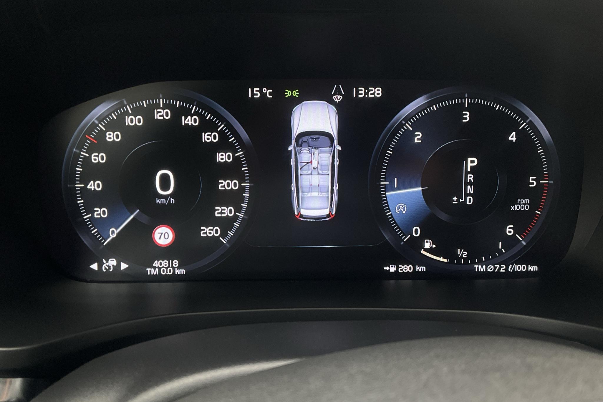 Volvo V60 D4 (190hk) - 4 081 mil - Automat - grå - 2021
